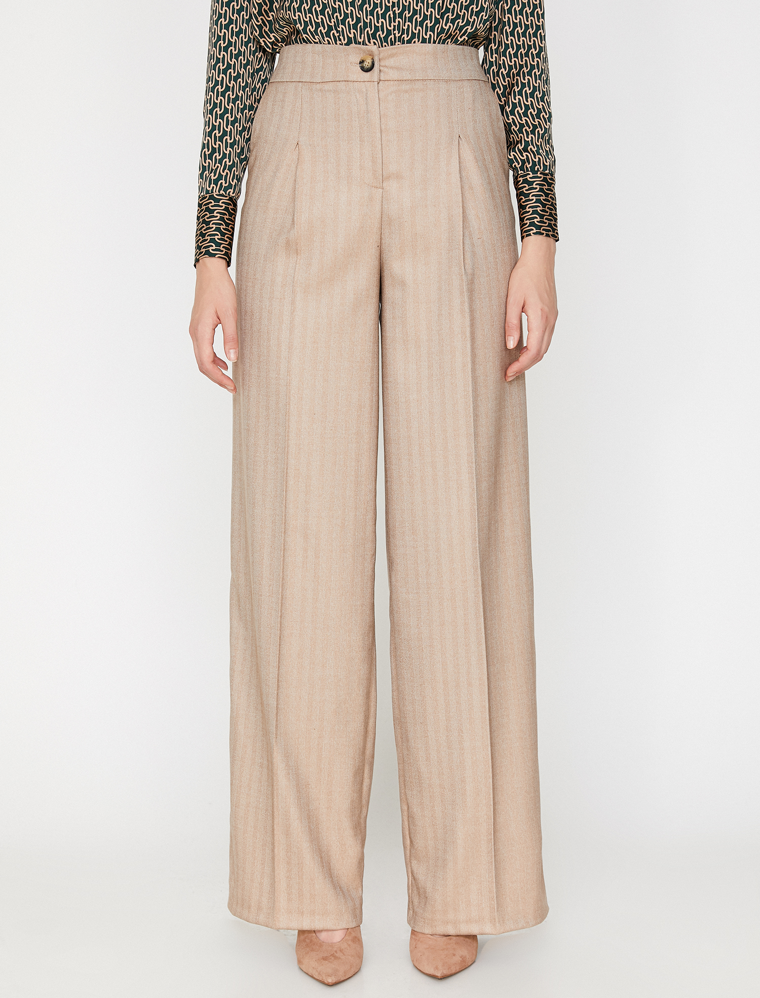   Düğme Detaylı Pantolon