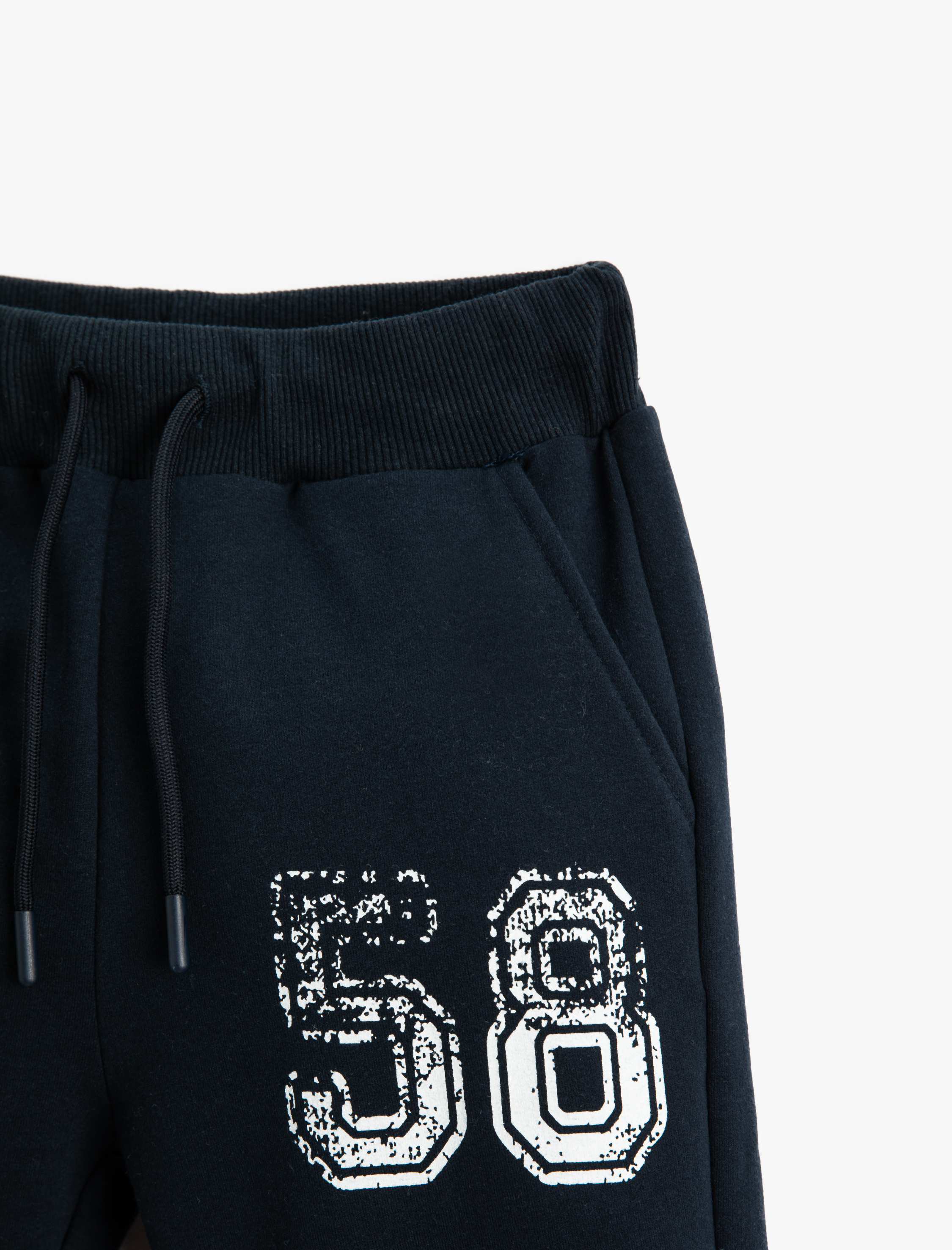  Erkek Çocuk Basic Jogger Eşofman Altı Cepli Beli Bağlamalı Baskı Detaylı