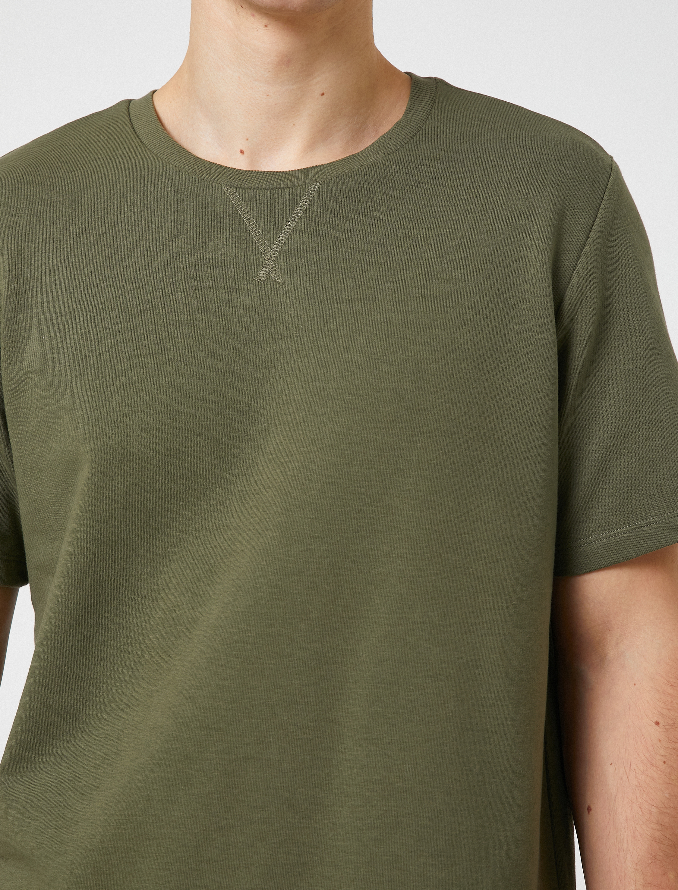   Kaşkorse Tişört Etiket Baskı Detaylı Bisiklet Yaka