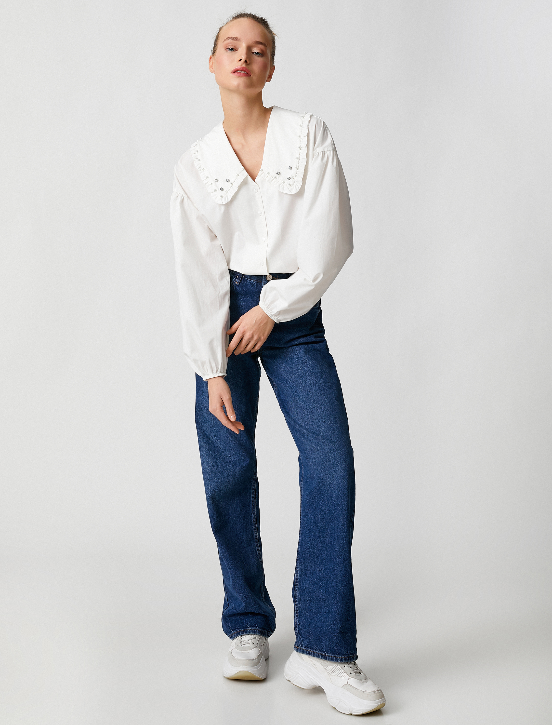   Pamuklu Poplin Gömlek Bebe Yaka Balon Kollu Taş Detaylı Düğmeli