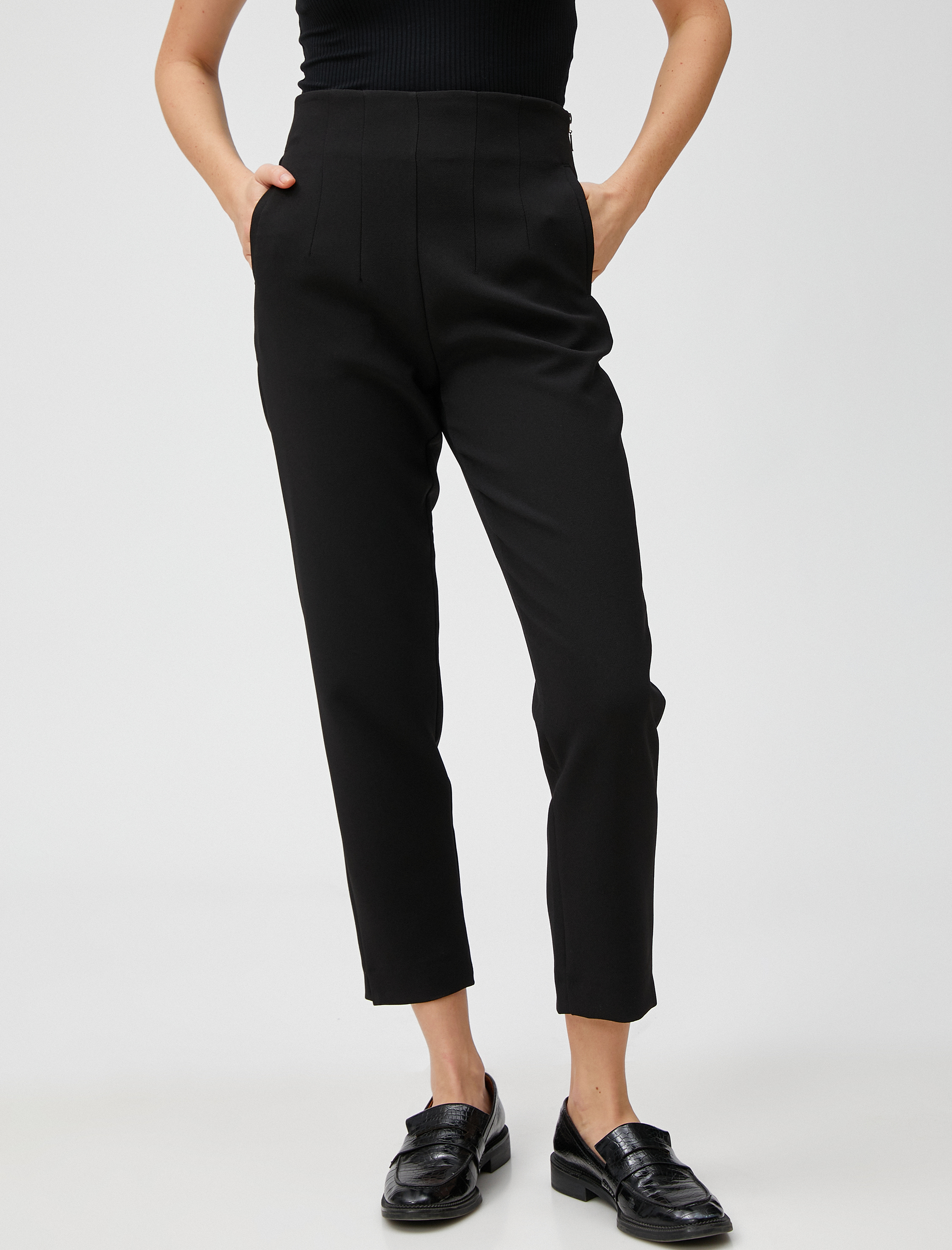   Düz Paça Kumaş Pantolon Dikiş Detaylı Yandan Fermuarlı