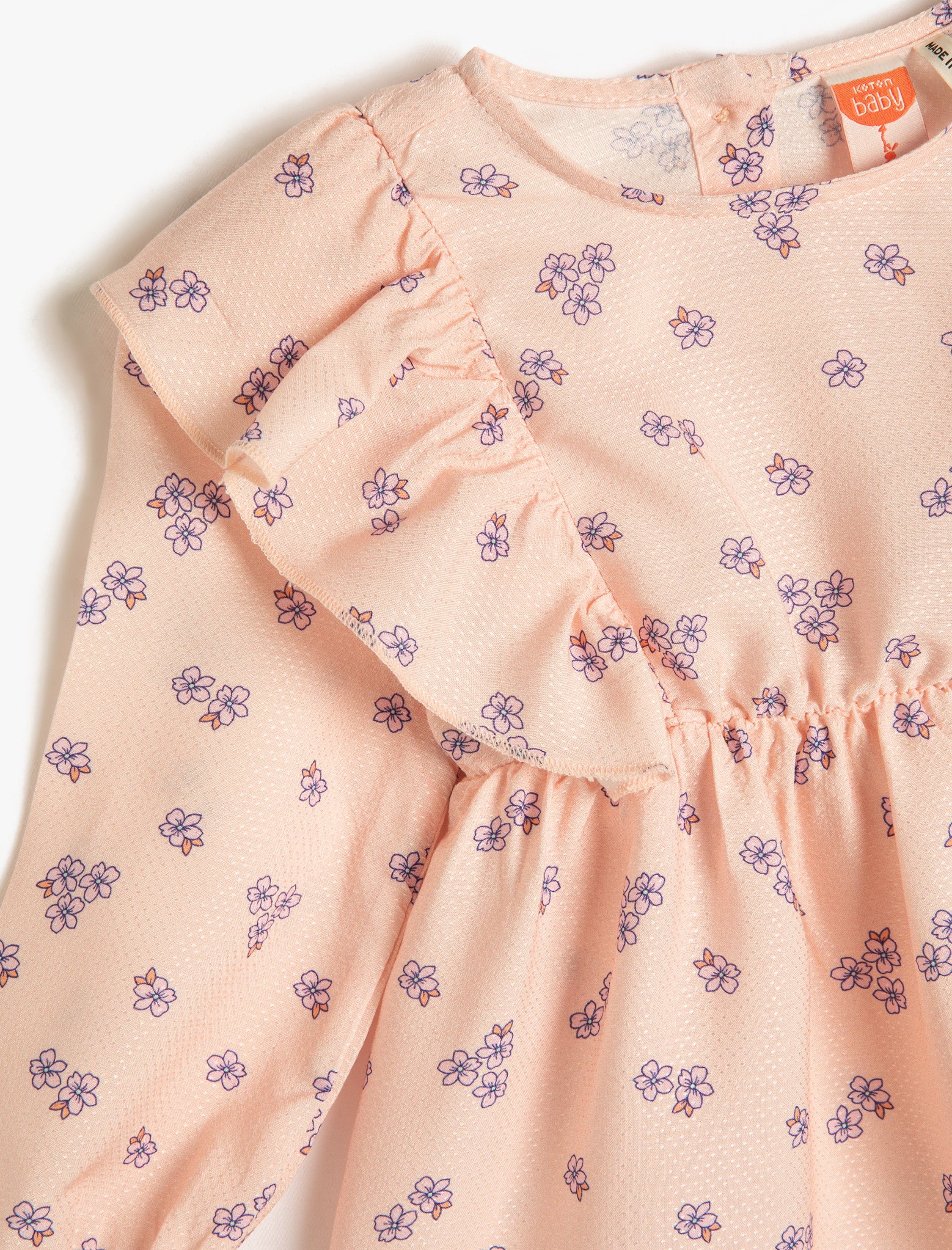  Kız Bebek Bluz Çiçekli Fırfırlı Uzun Kollu Yuvarlak Yaka Arkadan Düğmeli