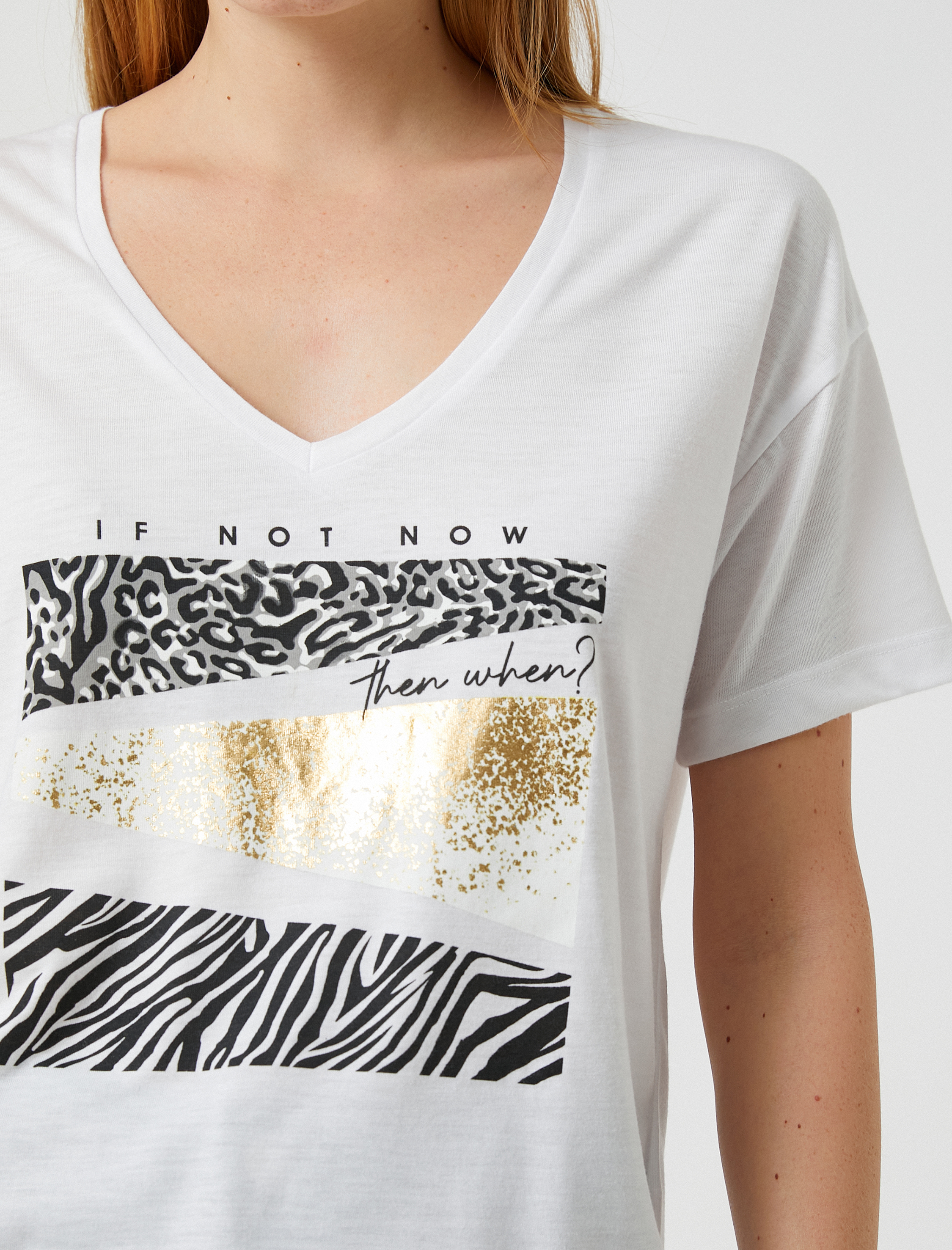   Animal Baskılı Tişört V Yaka