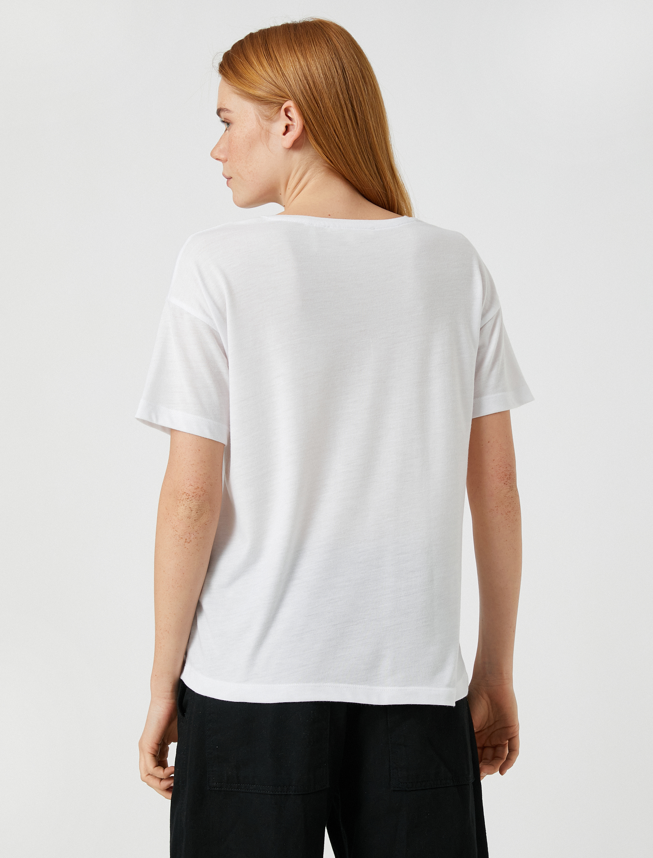   Animal Baskılı Tişört V Yaka