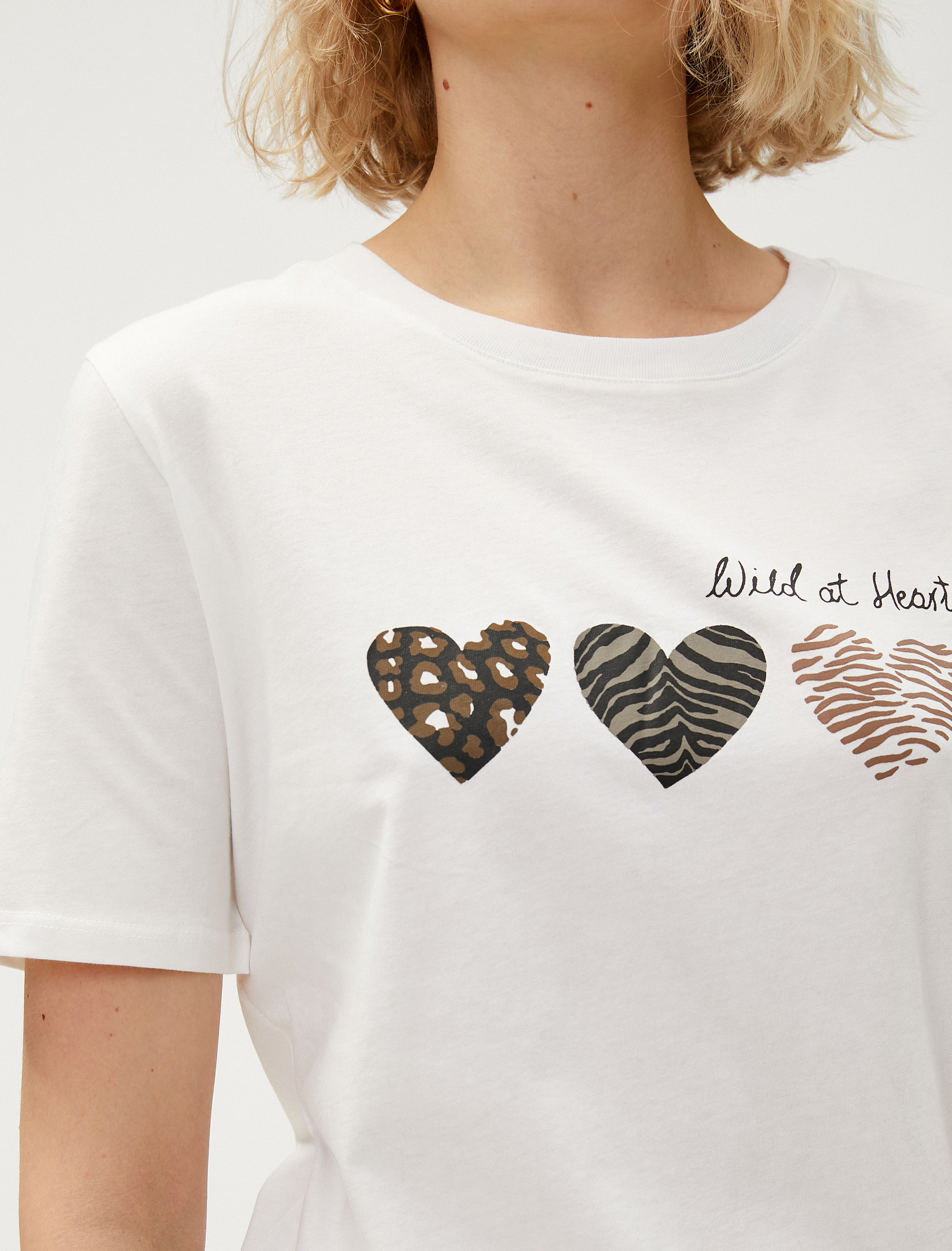   Kalp Baskılı Tişört Kısa Kollu Pamuklu