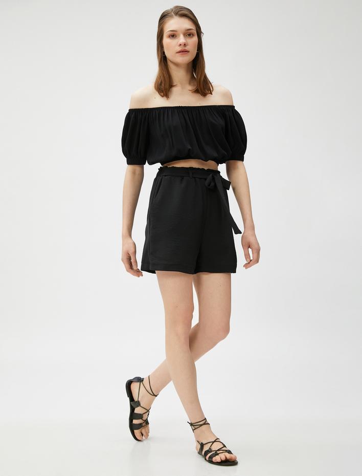  Cepli Kuşaklı Şort
