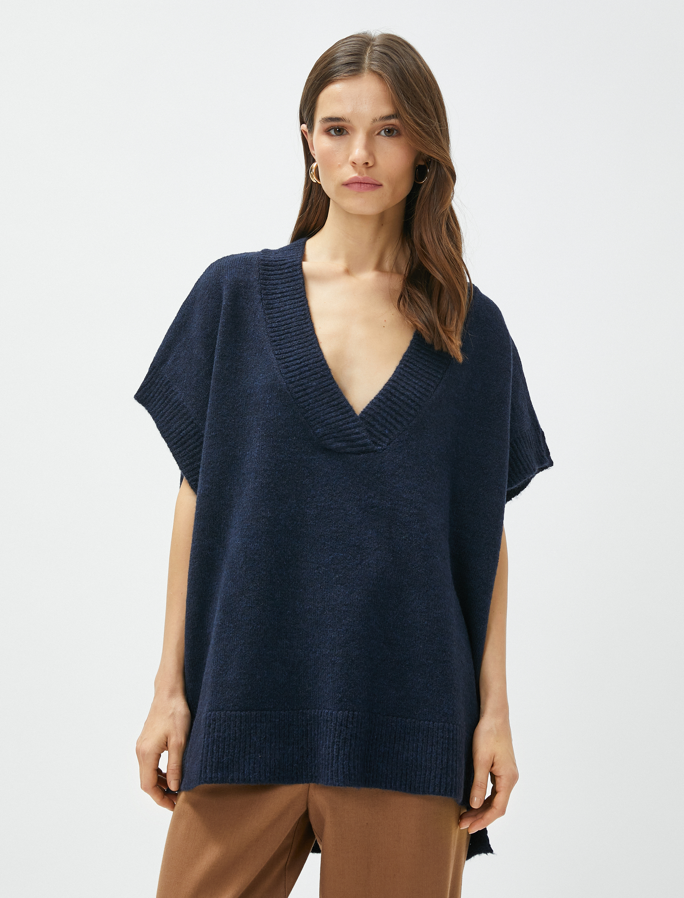   V Yaka Süveter Oversize