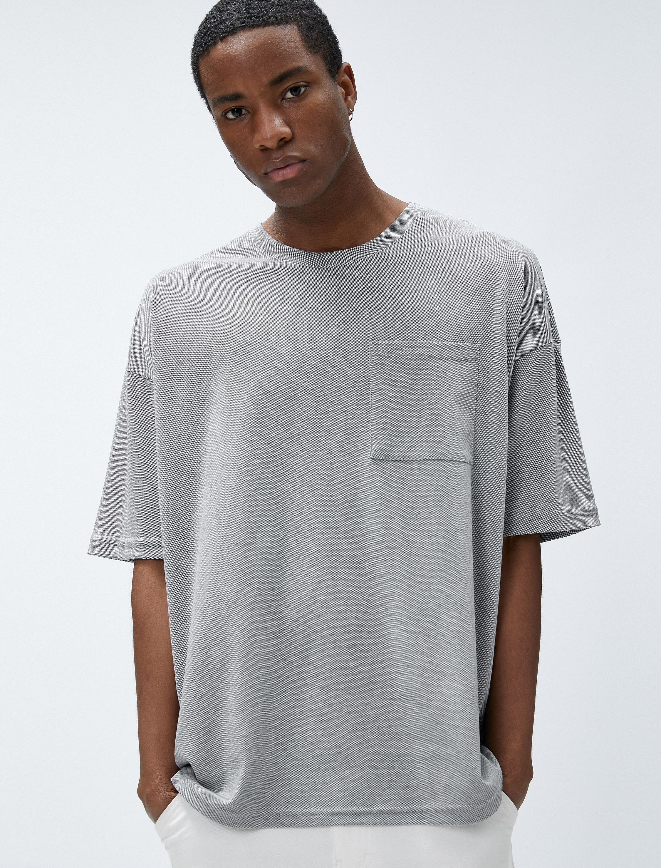   Basic Oversize Tişört Cep Detaylı Bisiklet Yaka Yarım Kollu