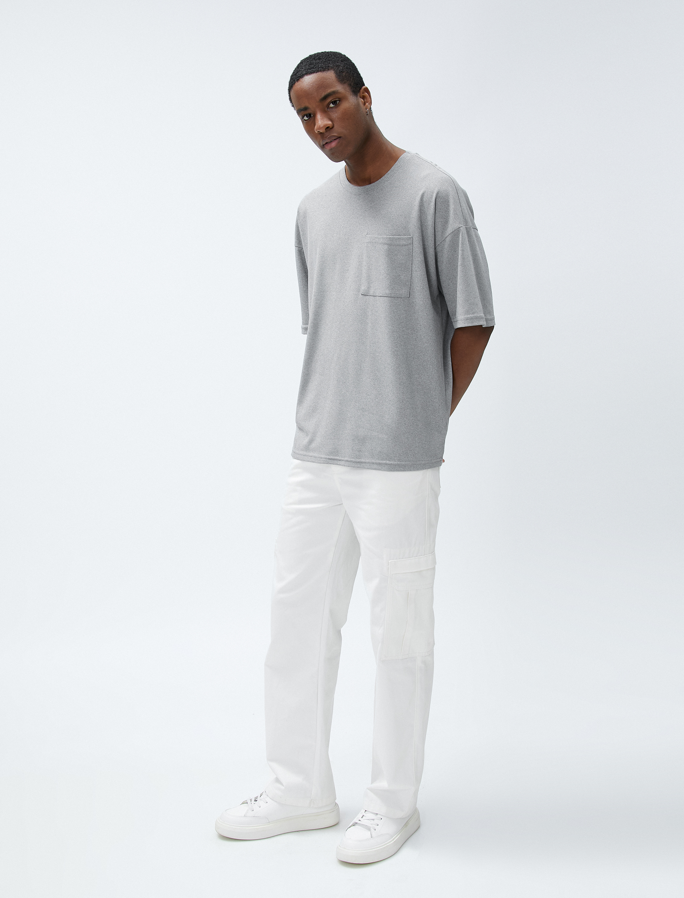   Basic Oversize Tişört Cep Detaylı Bisiklet Yaka Yarım Kollu