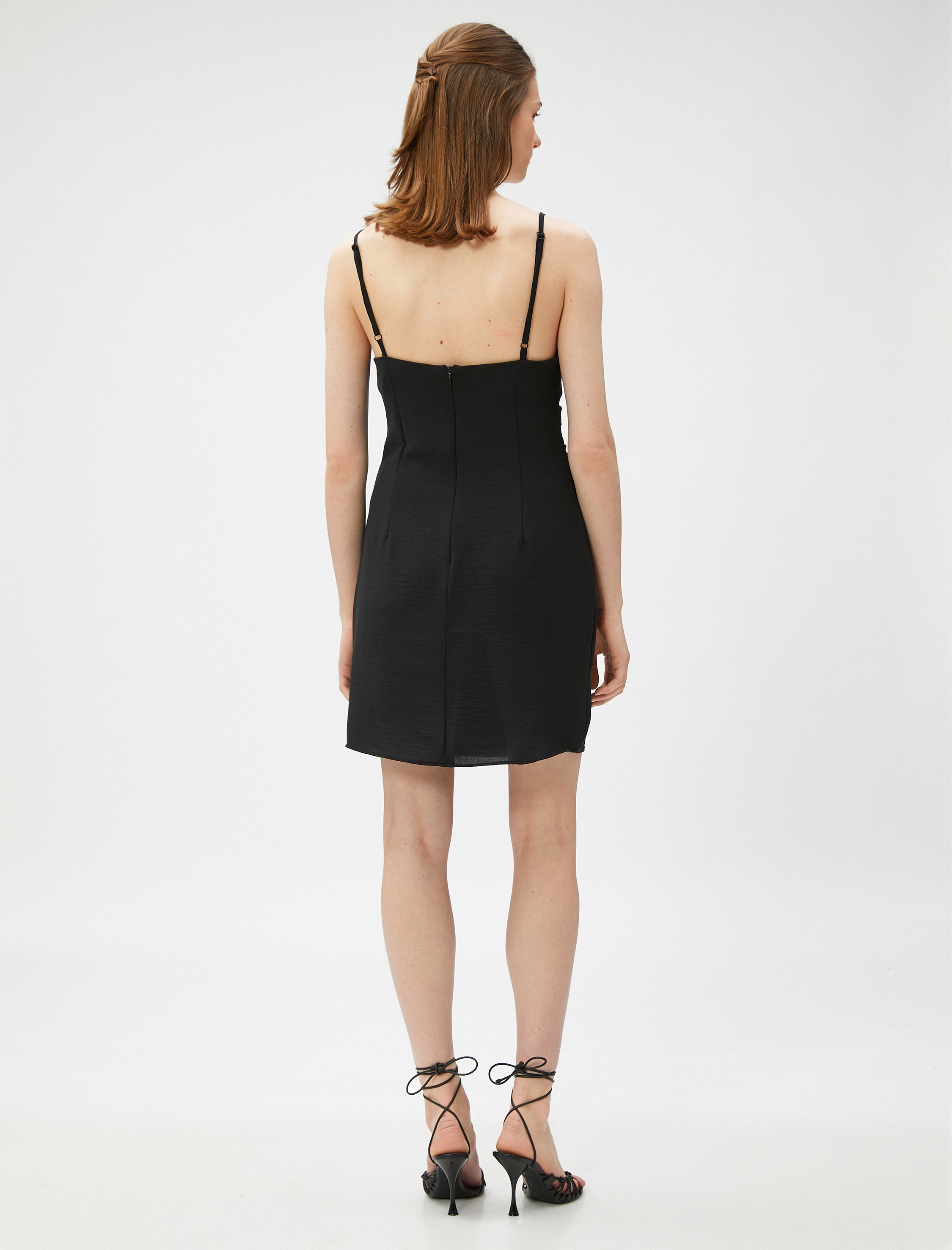   Askılı Mini Elbise Kare Yaka