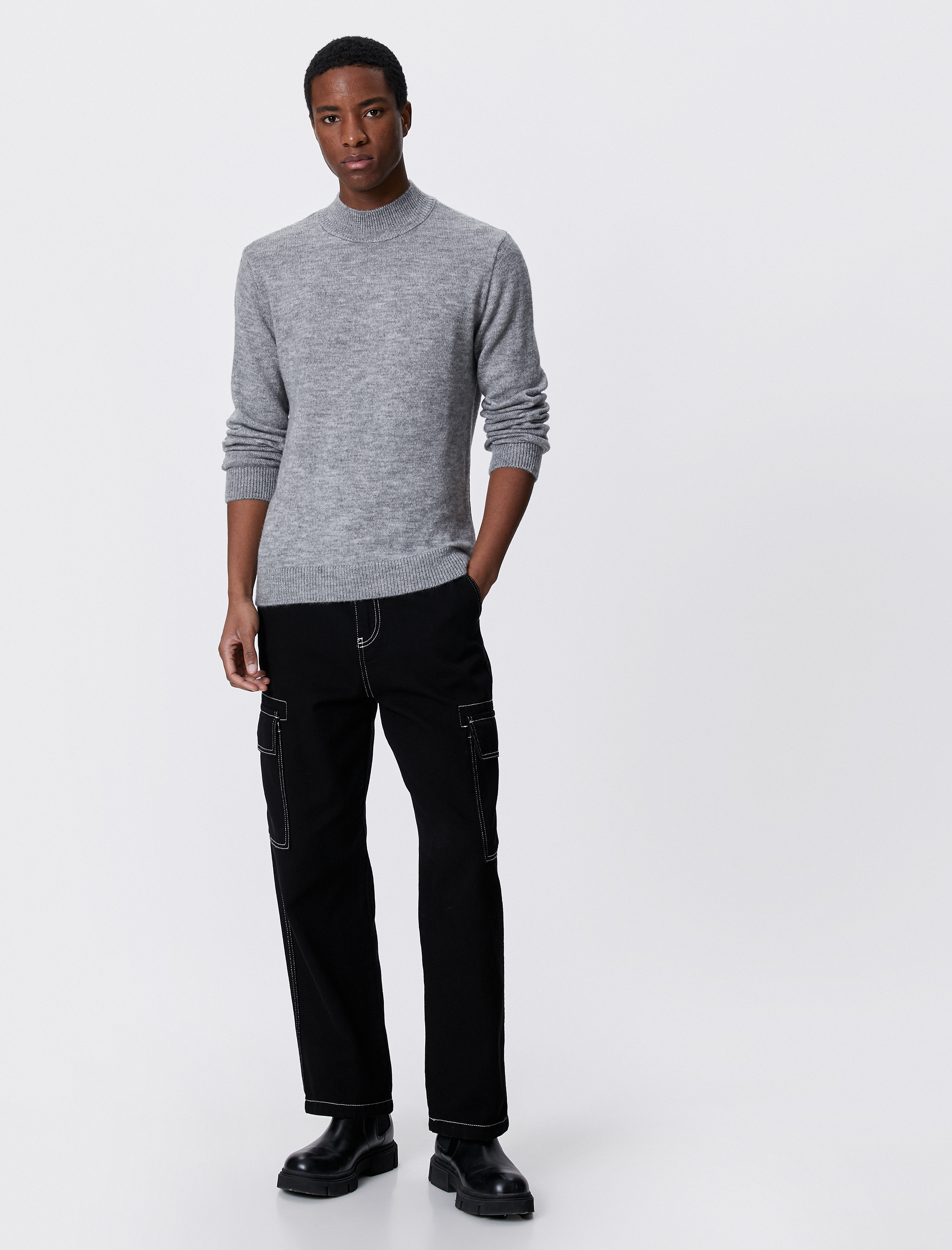   Basic Triko Kazak Yarım Balıkçı Yaka Dar Kesim