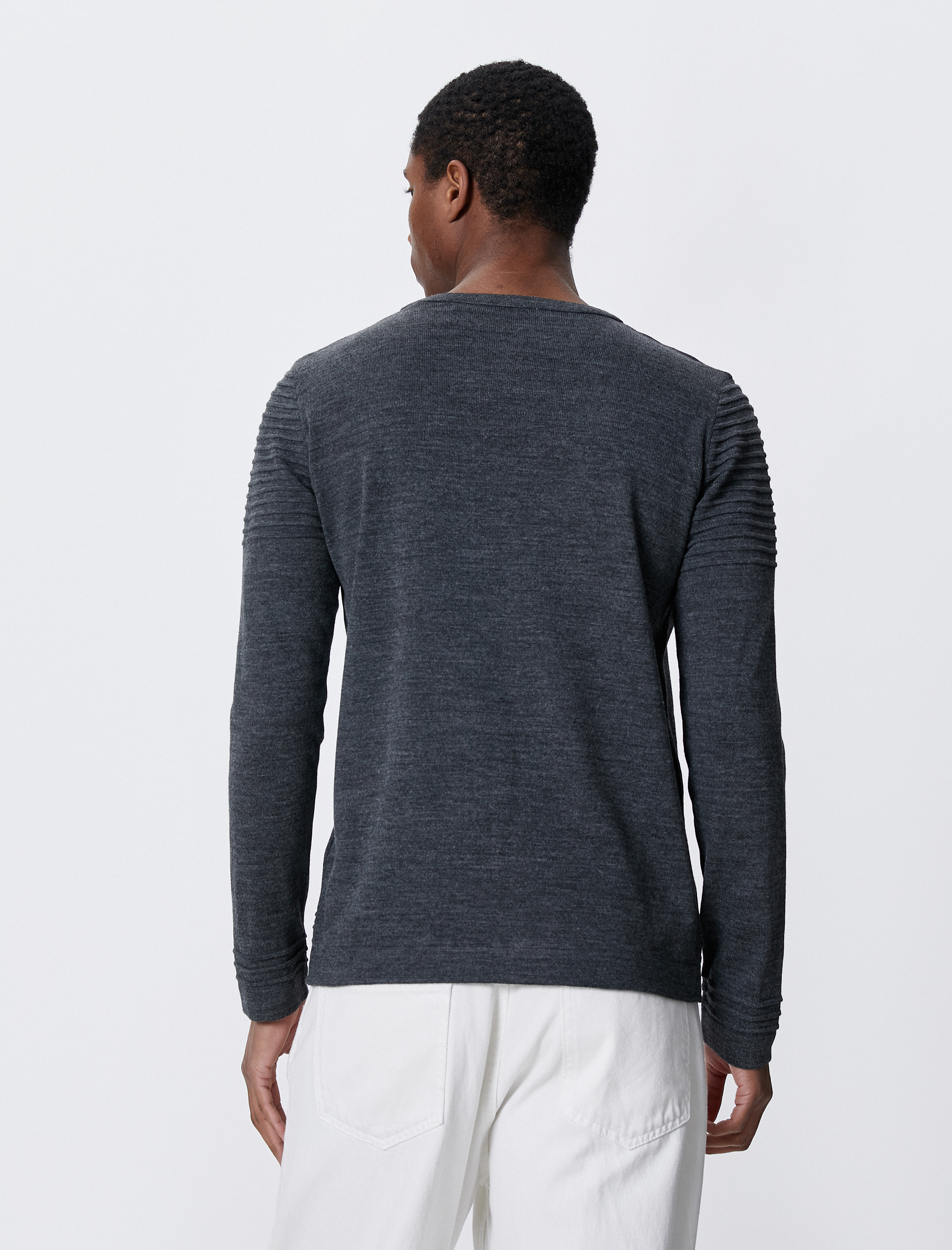   Basic Triko Kazak Dokulu Bisiklet Yaka Dar Kesim