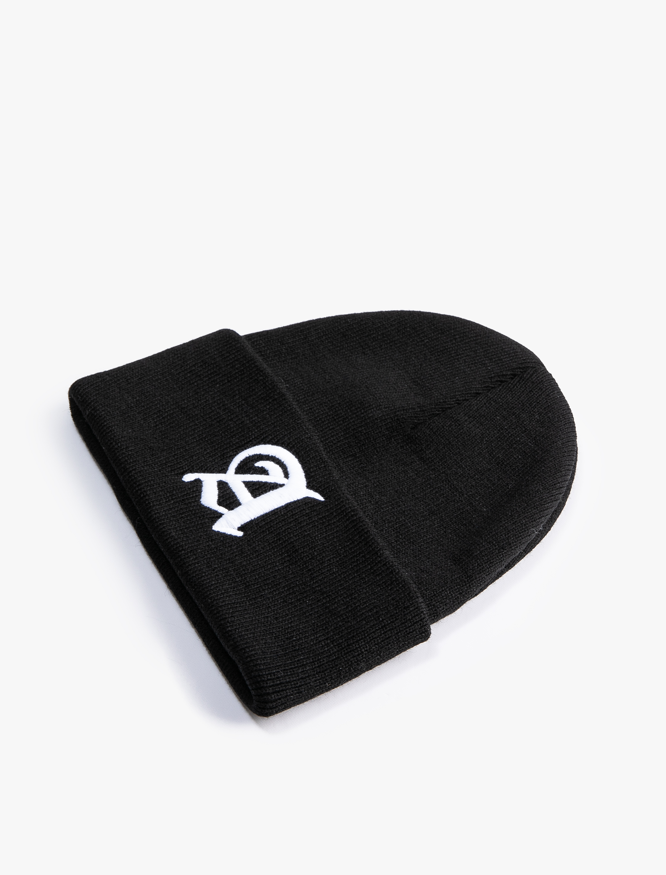  Kadın Triko Bere İşleme Detaylı