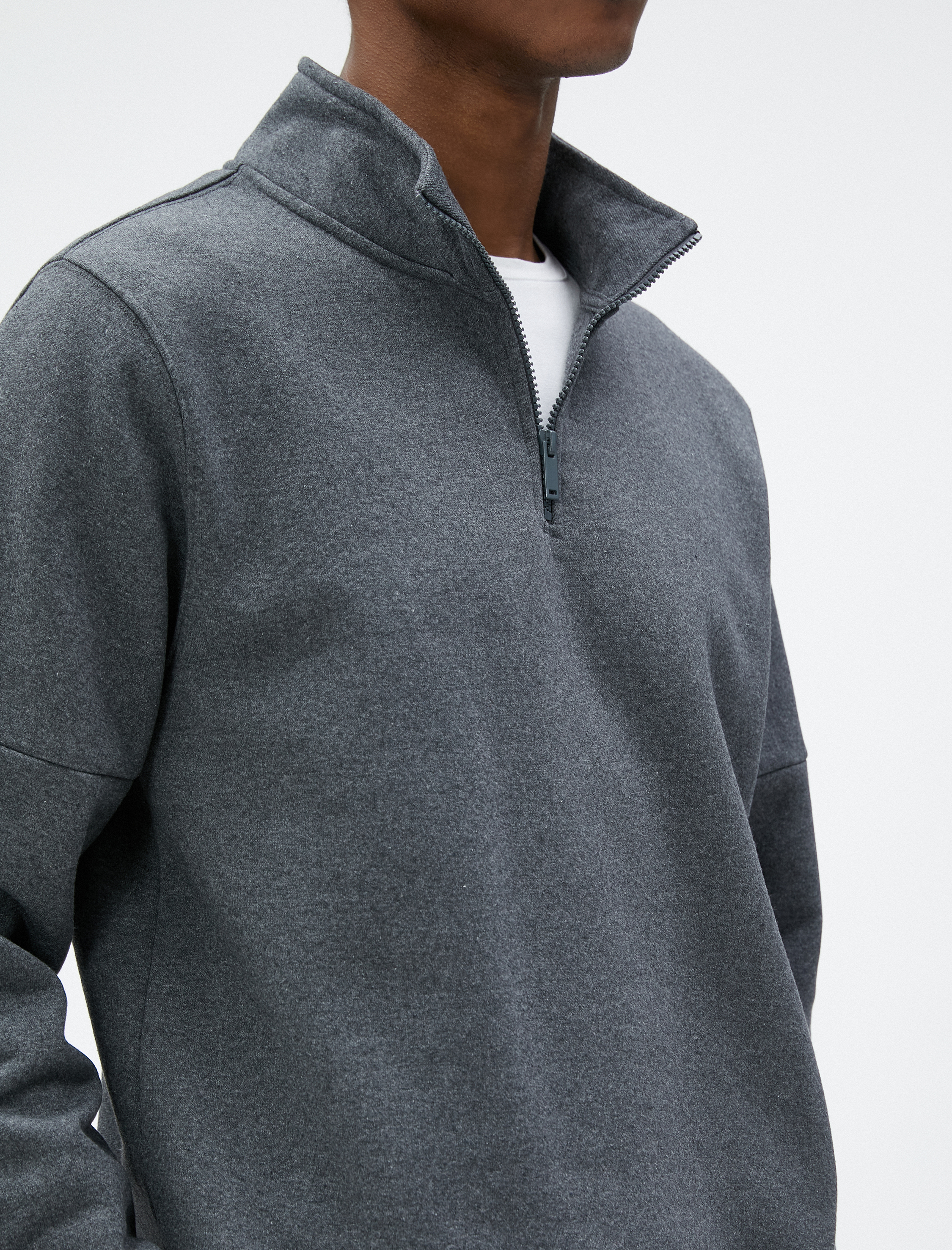   Basic Sweat Yarım Fermuarlı Dik Yaka Uzun Kollu Şardonlu