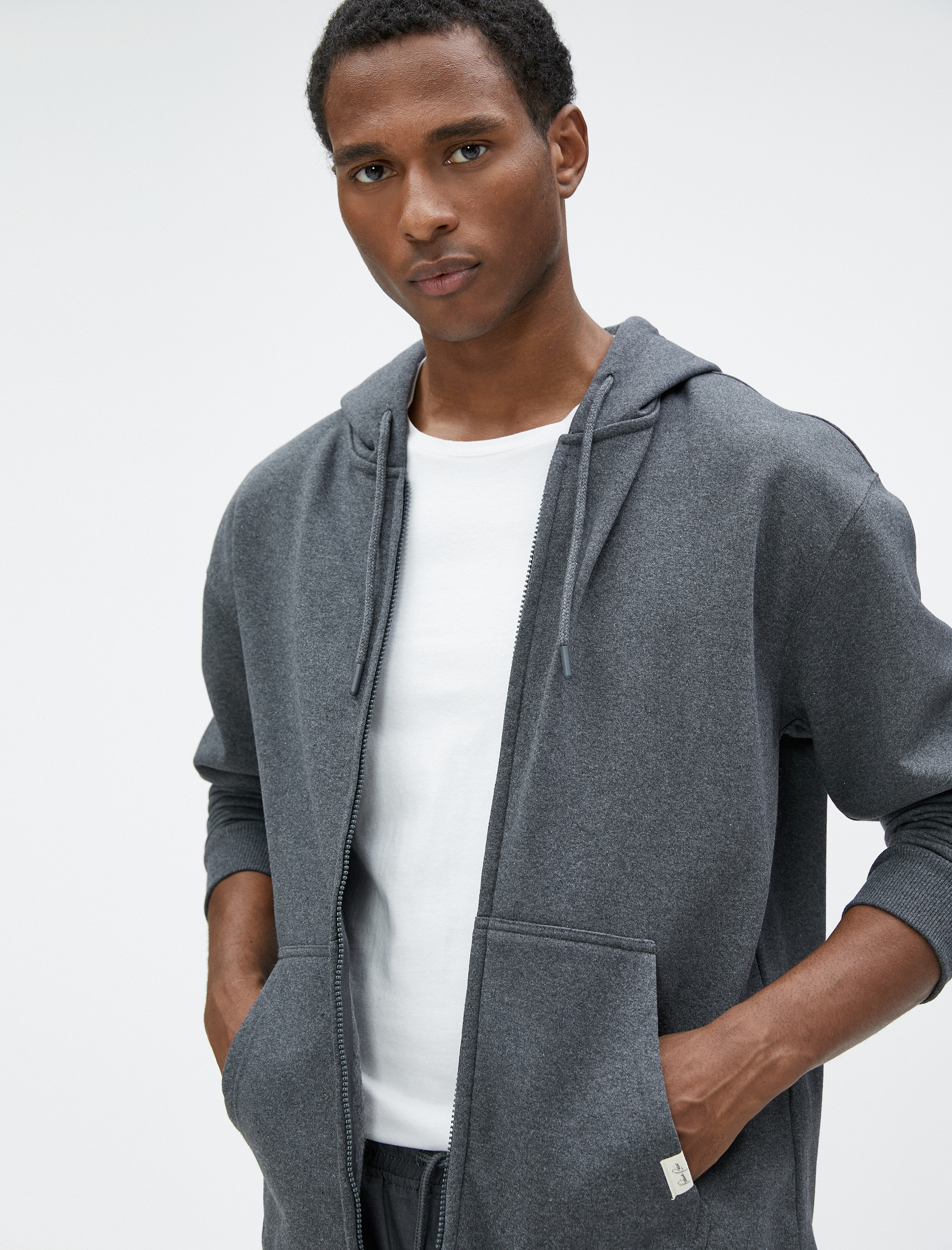 Oversize Fermuarlı Sweatshirt Kapşonlu Cep Detaylı Etiket Baskılı Şardonlu