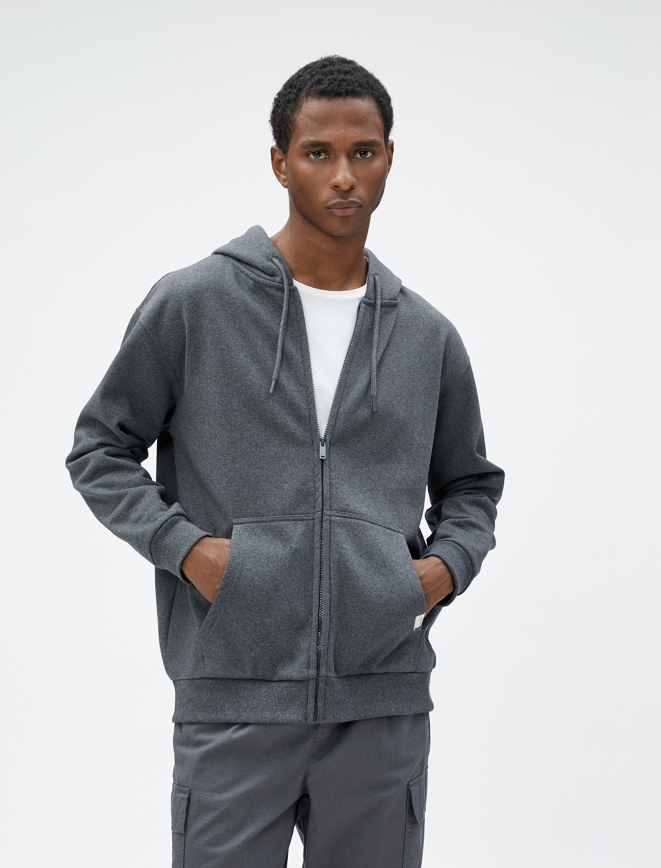 Oversize Fermuarlı Sweatshirt Kapşonlu Cep Detaylı Etiket Baskılı Şardonlu