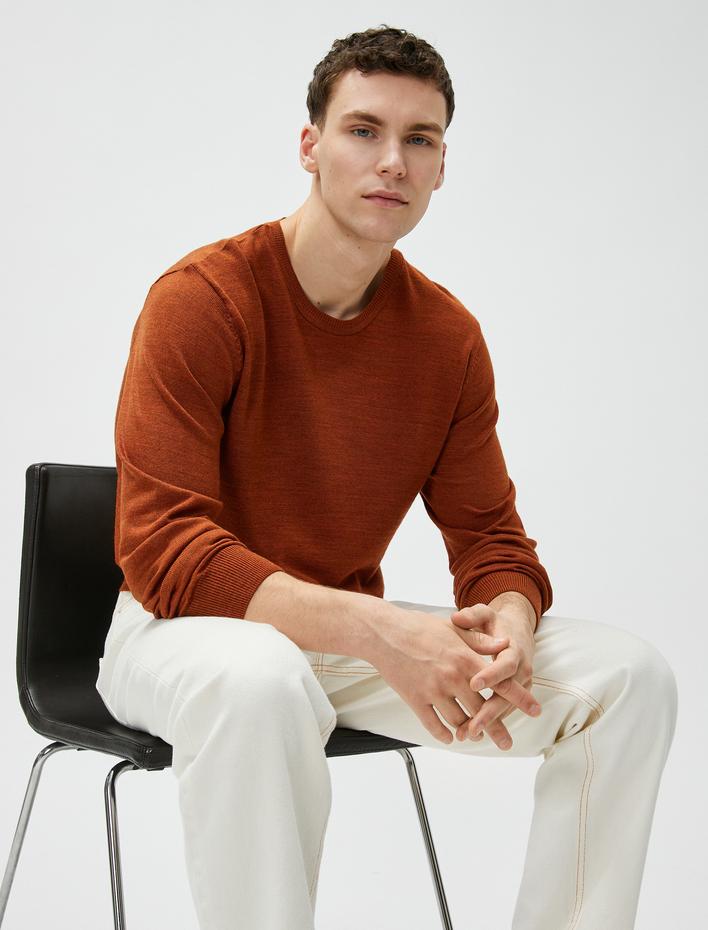  Basic Triko Kazak Bisiklet Yaka Dar Kesim Uzun Kollu