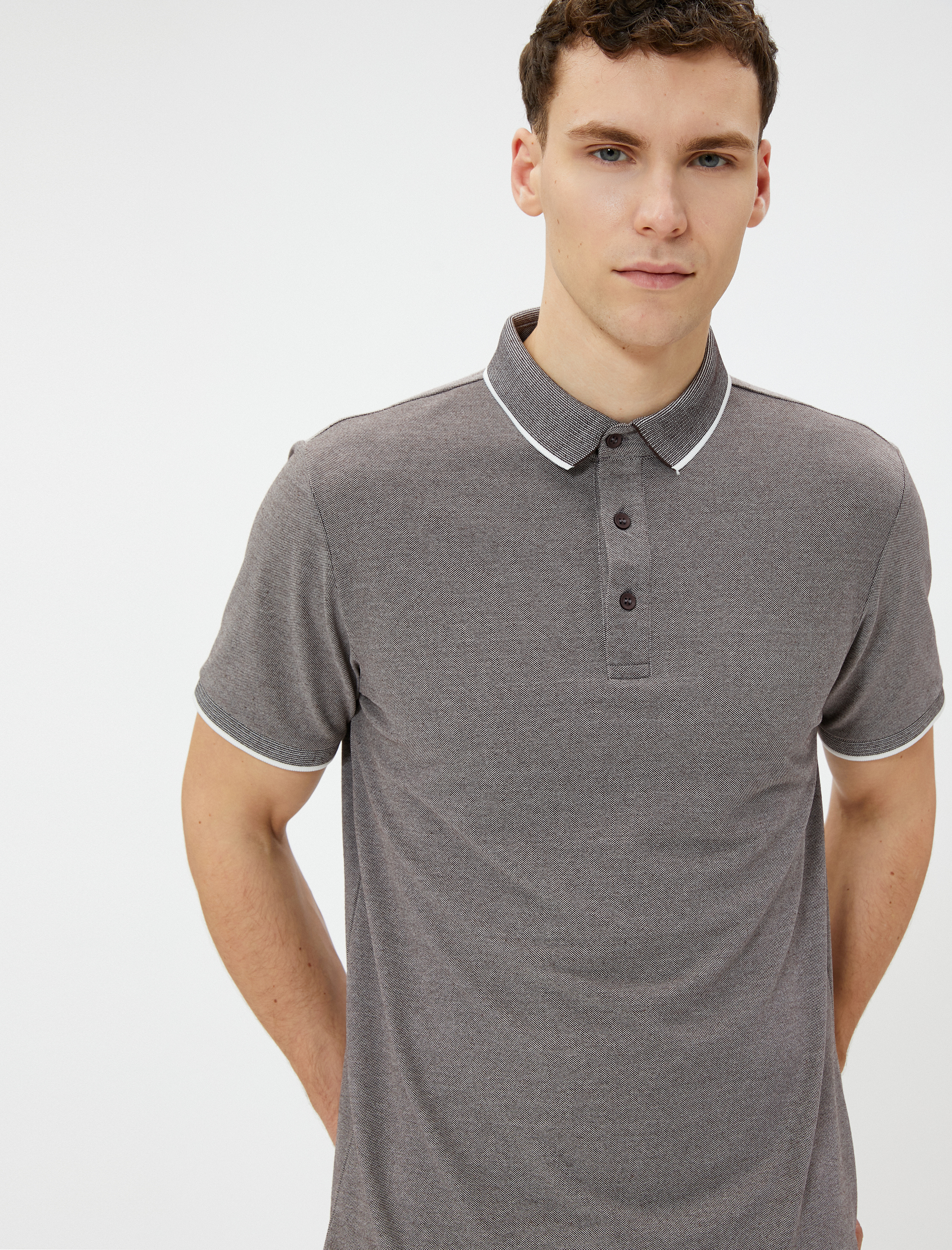   Polo Yaka Tişört Düğmeli Dar Kesim Kısa Kollu