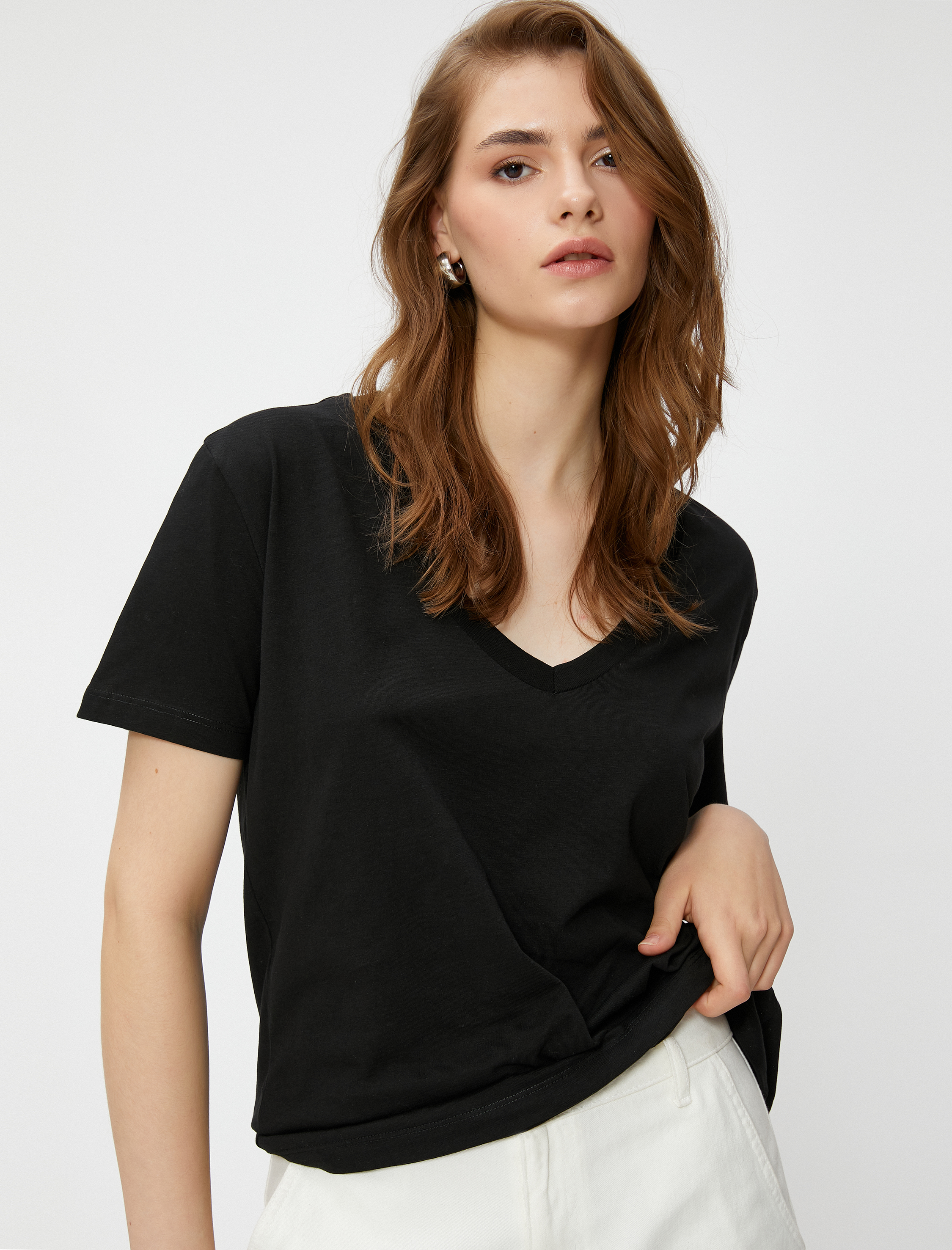   Pamuklu Basic Tişört V Yaka Kısa Kollu