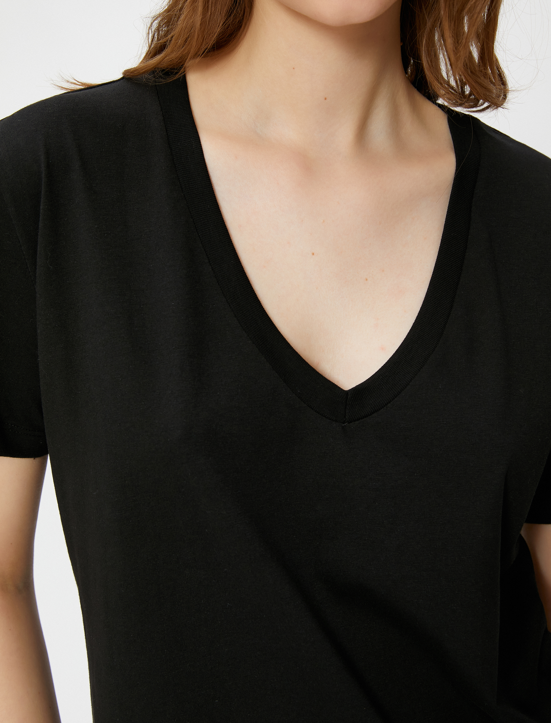   Pamuklu Basic Tişört V Yaka Kısa Kollu