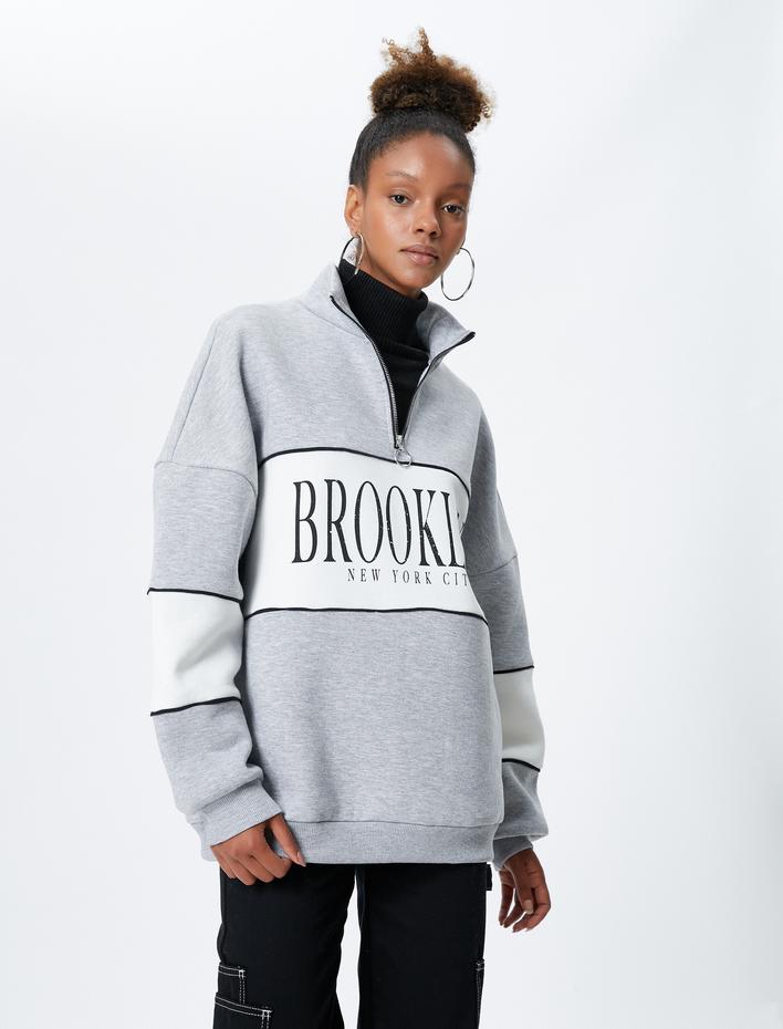  Şardonlu Dik Yaka Sweatshirt Baskılı Yarım Fermuarlı Uzun Kollu