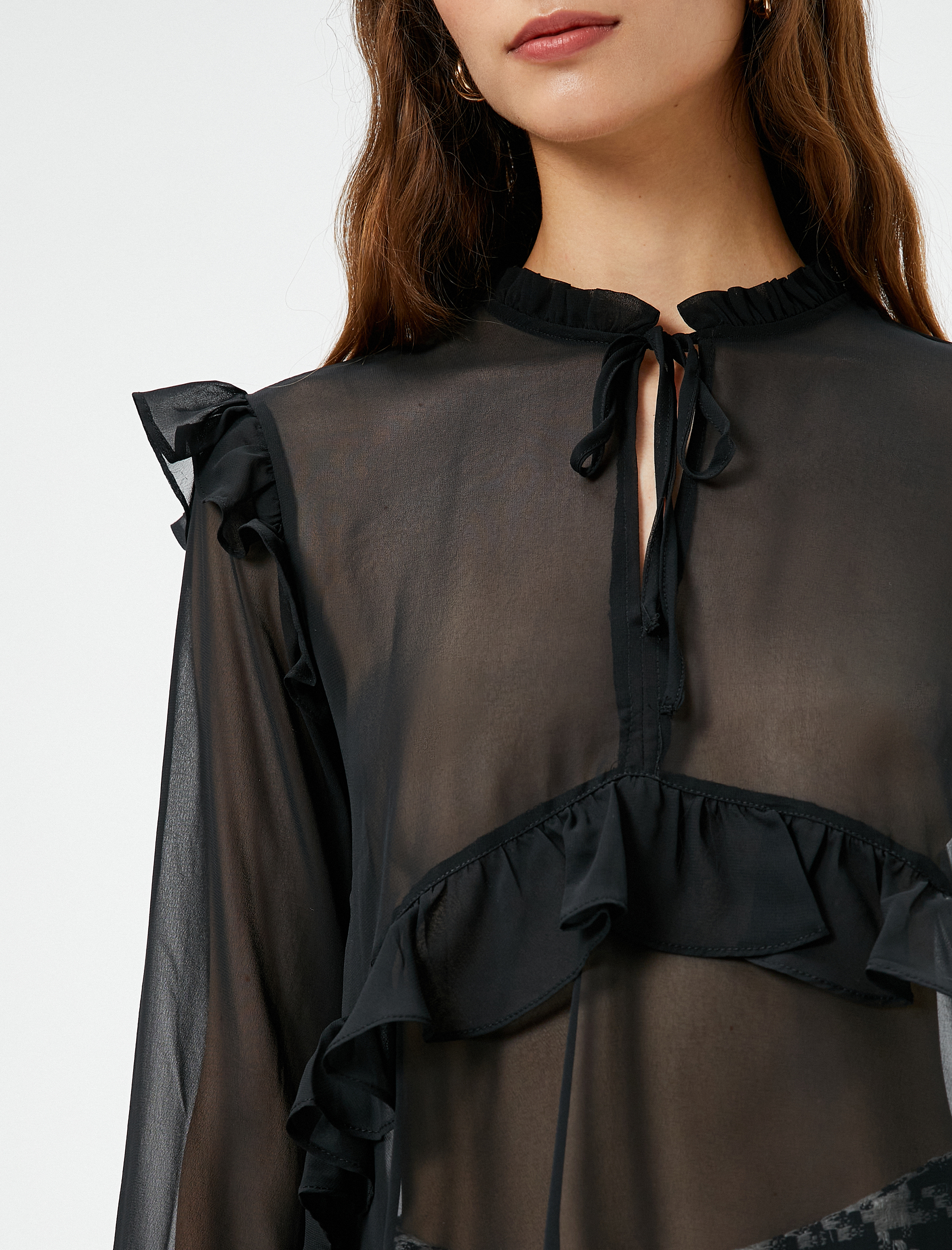 Şifon Gömlek Fırfırlı Bağlama Detaylı Uzun Kollu