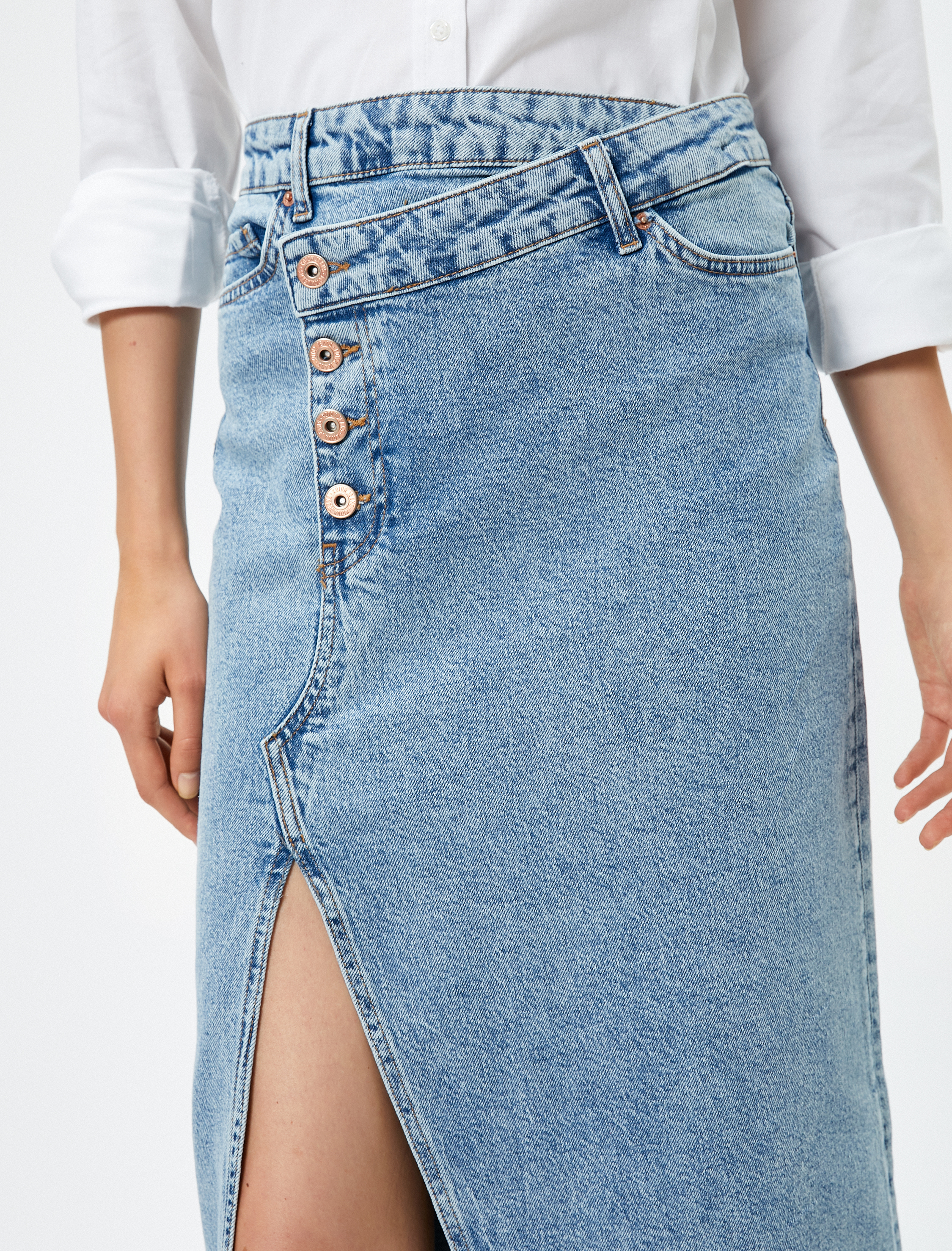   Midi Kot Etek Yırtmaçlı Cep Detaylı Düğmeli Pamuklu