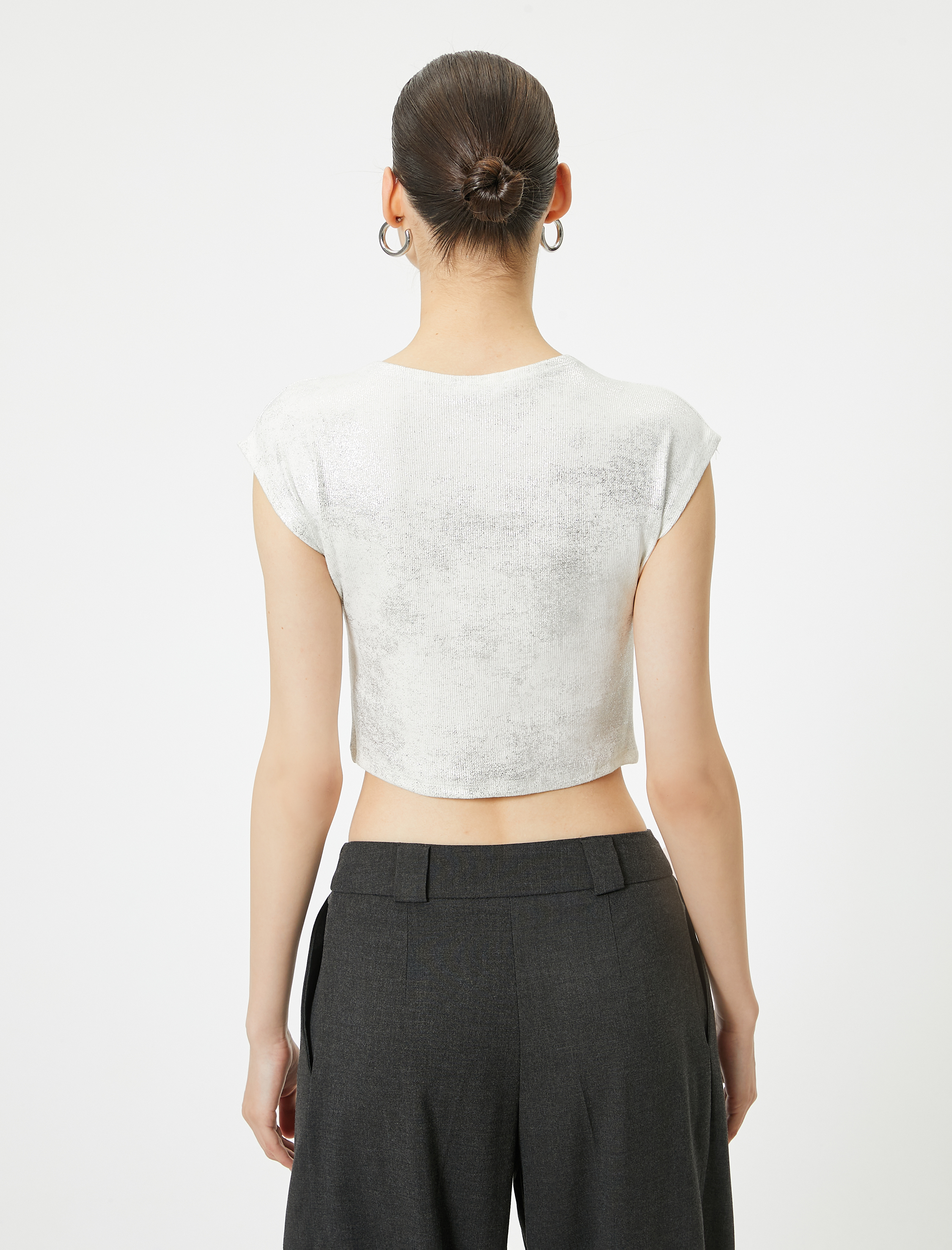   Metalik Varak Baskılı Crop Tişört Kolsuz Bisiklet Yaka