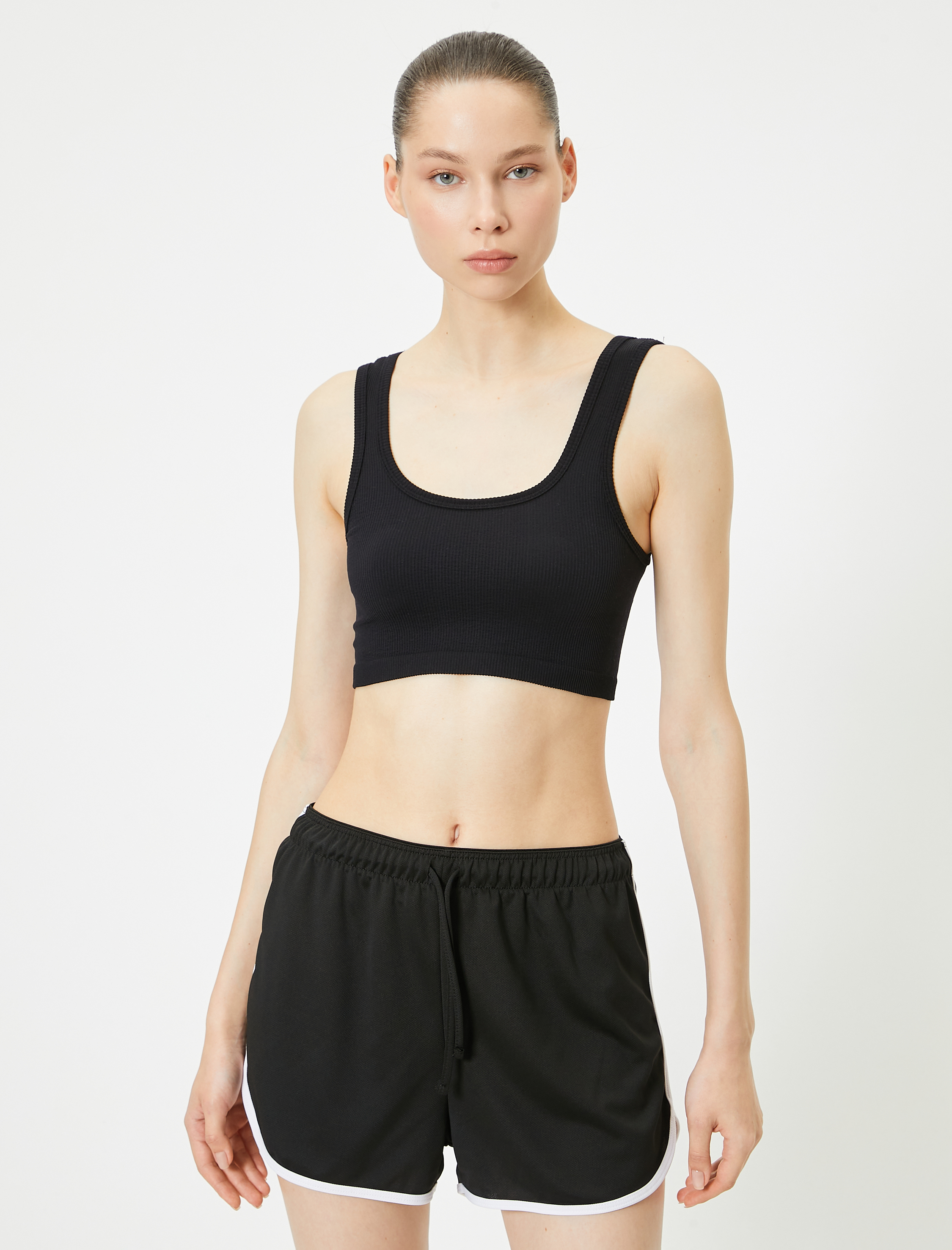   Spor Yarım Atlet Dikişsiz Fitilli Slim Fit Kapsız