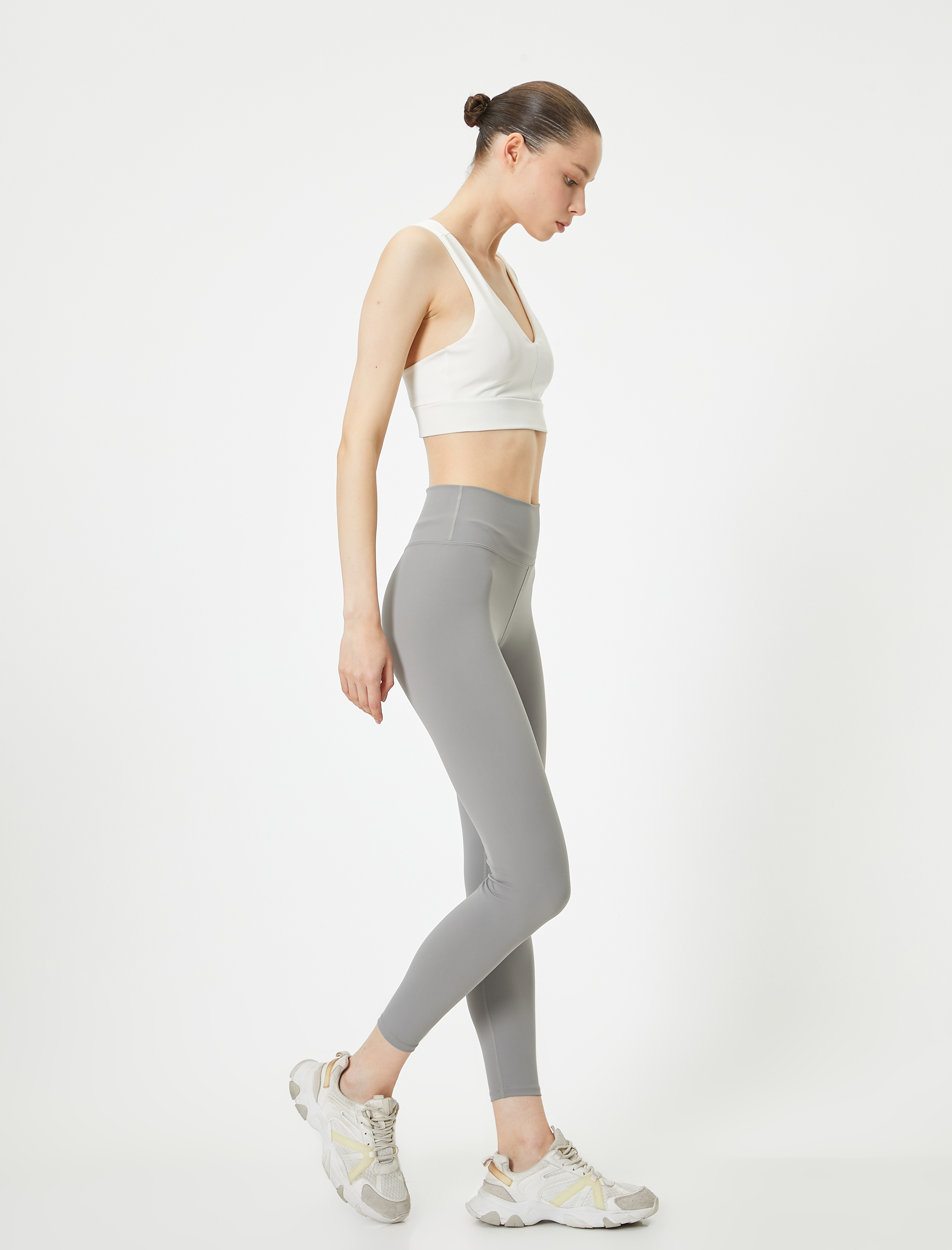   Spor Tayt Yumuşak Tuşe Standart Bel Dar Kalıp