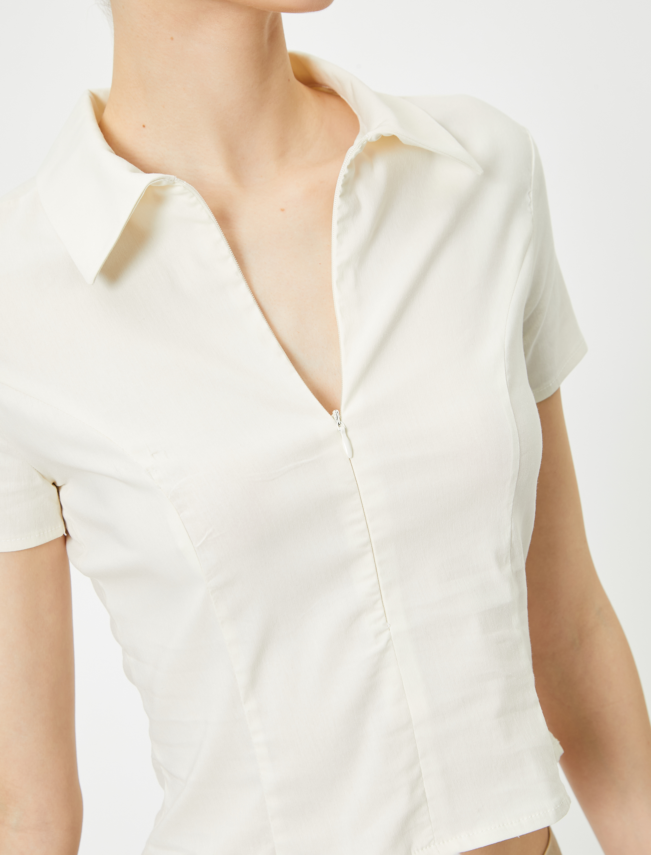   Fermuar Detaylı Gömlek Kısa Kollu Slim Fit