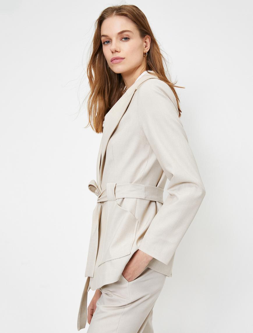   Beli Bağlamalı Blazer Ceket