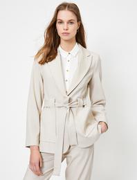 Beli Bağlamalı Blazer Ceket