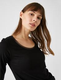 Uzun Kollu Tişört Tül Detaylı Yuvarlak Yaka