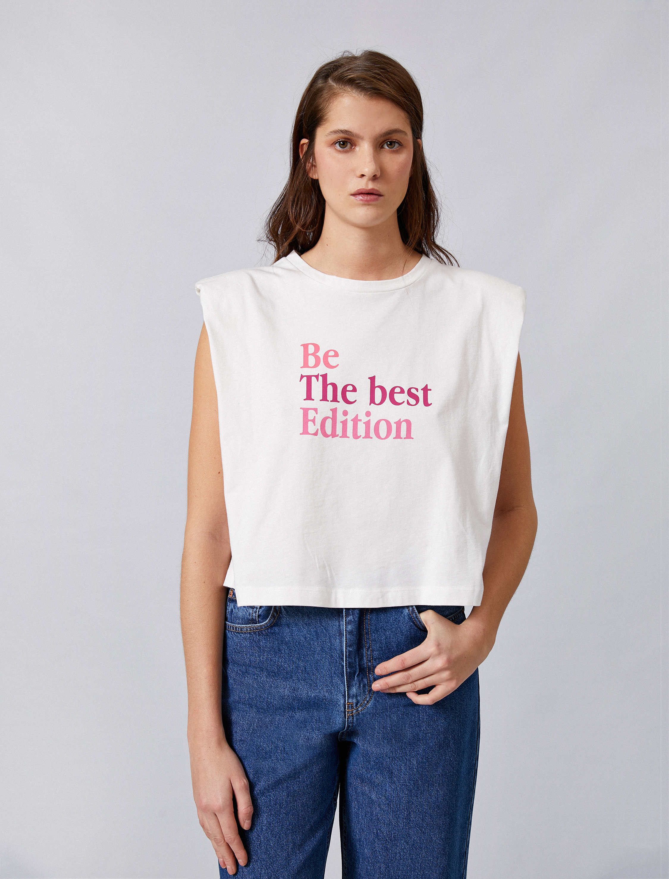   Vatkalı Tişört Bisiklet Yaka Slogan Detaylı Pamuklu