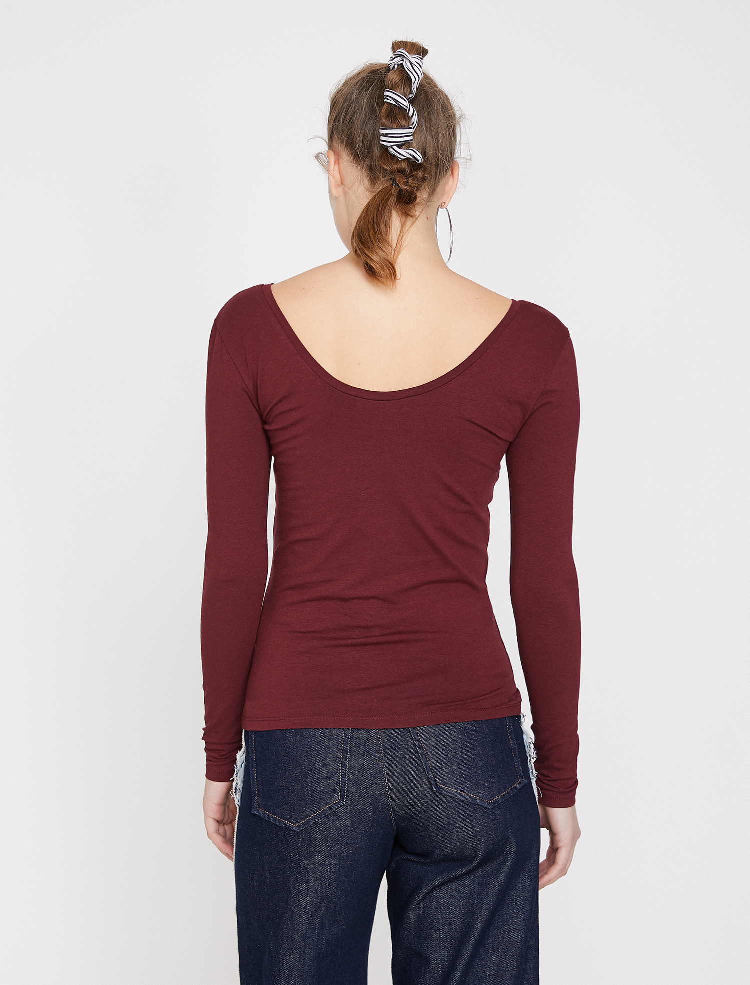   Uzun Kollu Tişört Oyuk Yaka