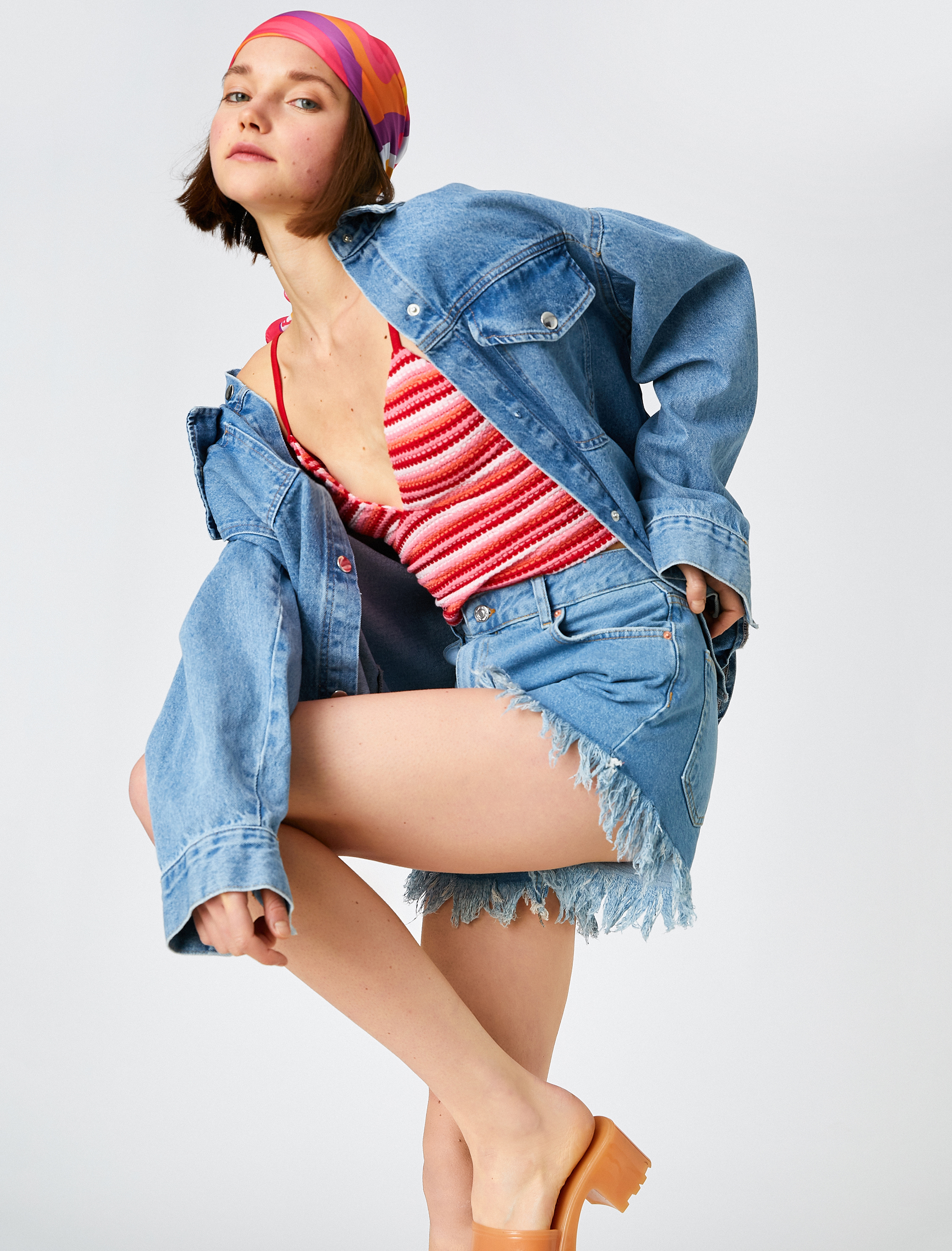   Kot Şort Yüksek Bel Püsküllü Cepli Pamuklu