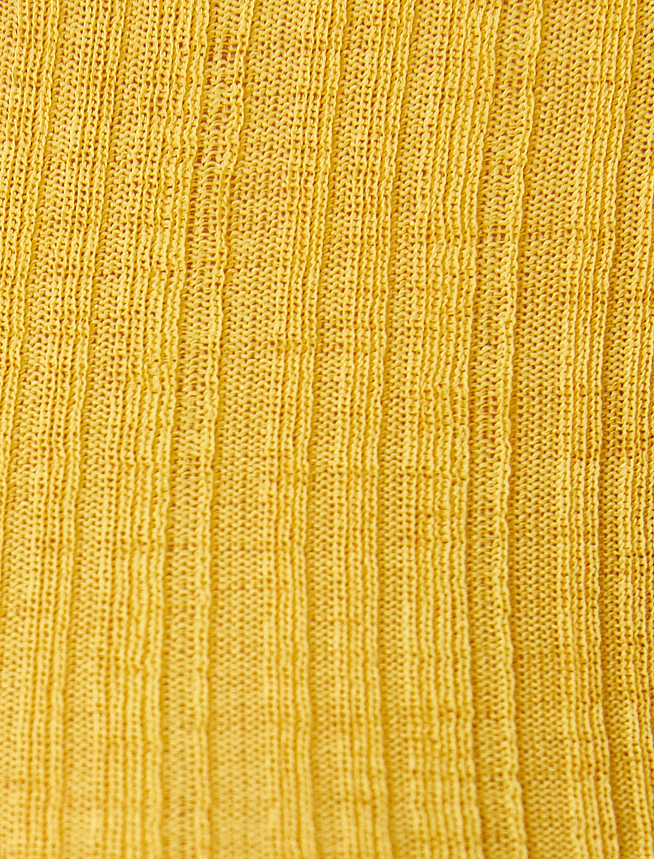   Crop Atlet U Yaka Düğme Detaylı