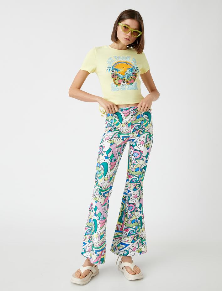  Baskılı Tişört Bisiklet Yaka Bağlama Detaylı