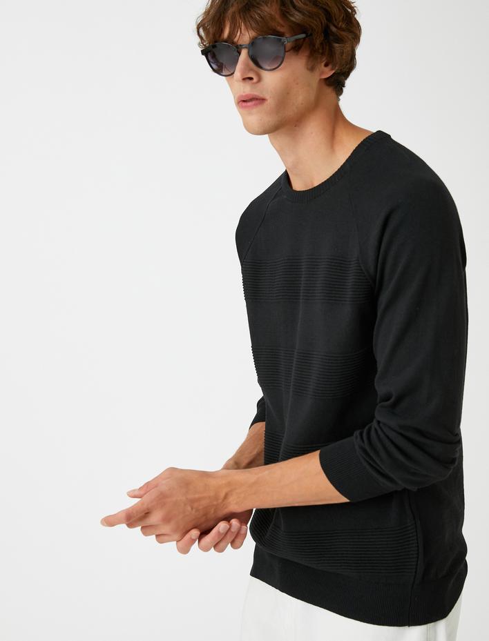  Basic Triko Kazak Dokulu Bisiklet Yaka