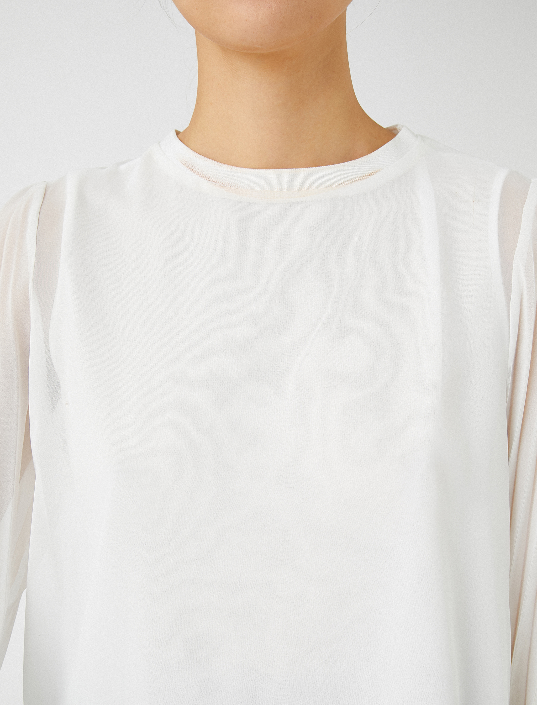   Şifon Bluz Kolları Pilise Detaylı Bisiklet Yaka