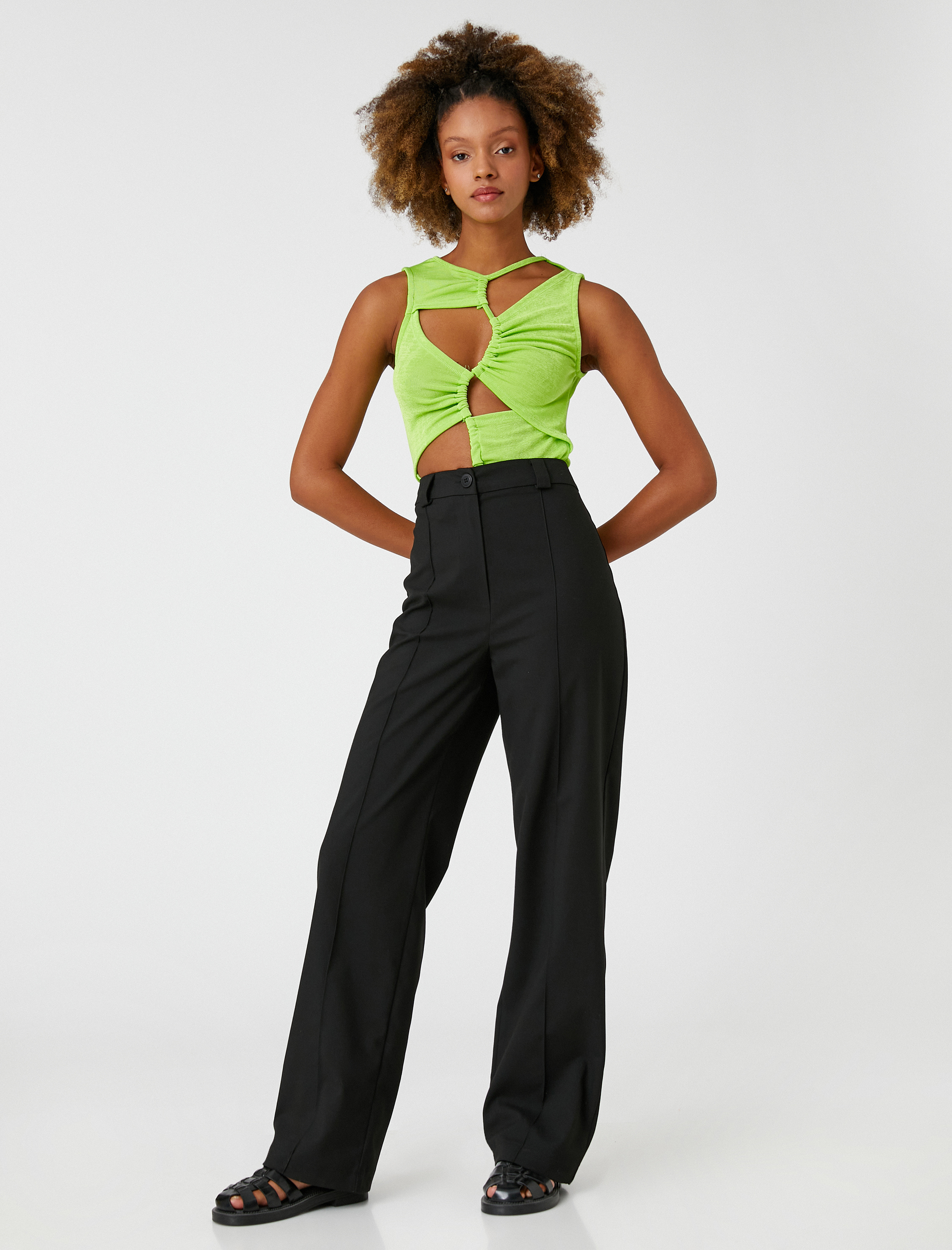   Kumaş Pantolon Bol Paça Yüksek Bel Önü Nervürlü