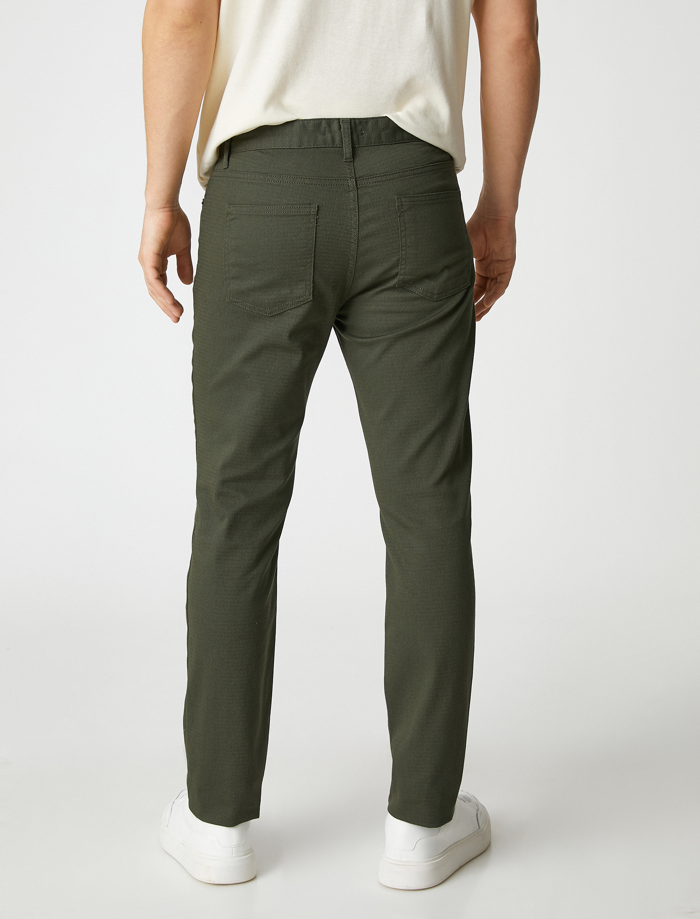   Dar Kesim Pantolon 5 Cepli Düğmeli Dokulu