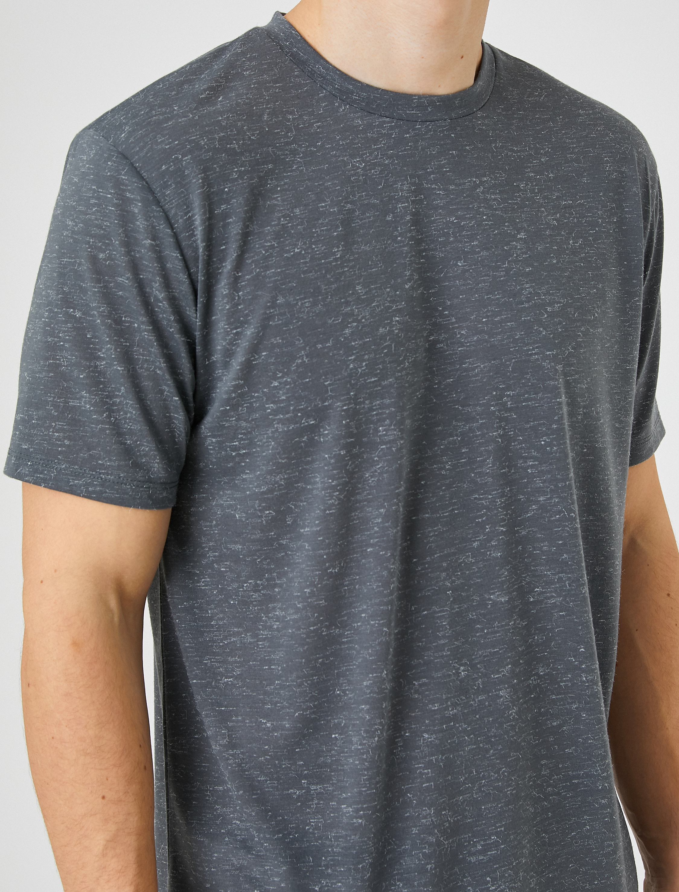   Basic Tişört Bisiklet Yaka Kısa Kollu Dar Kesim