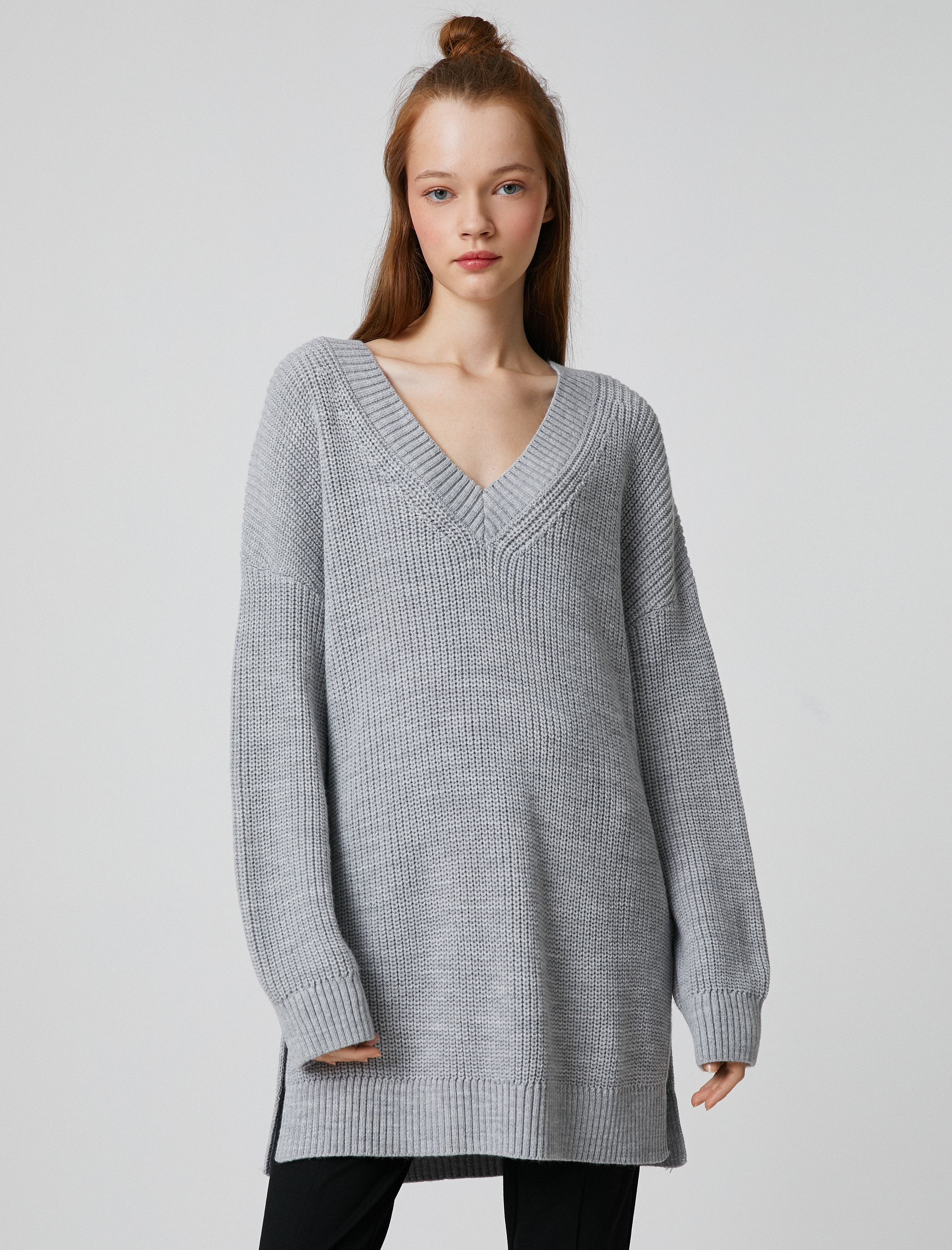   Oversize Triko Kazak V Yaka Uzun Kollu