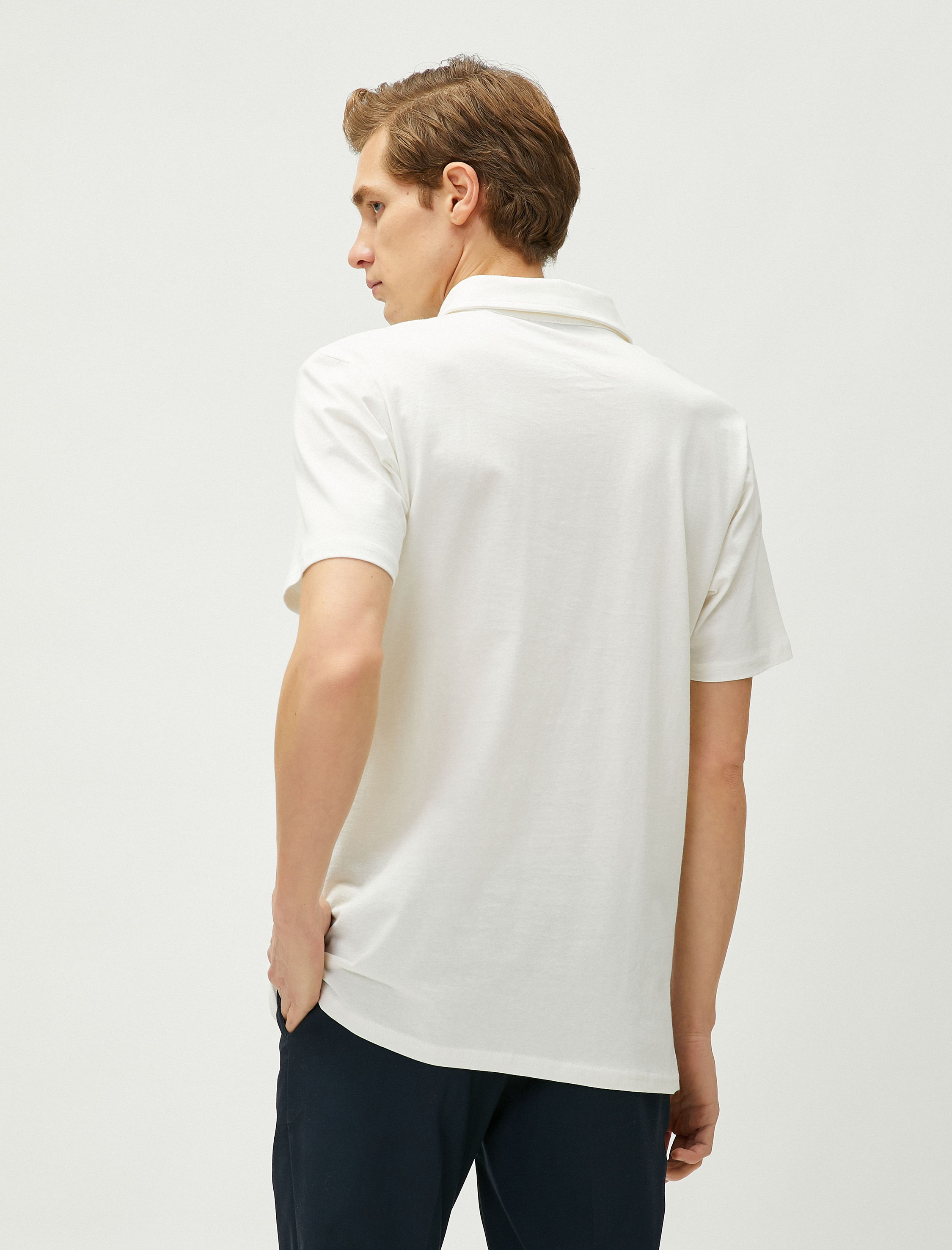   Polo Yaka Tişört Dokulu Düğmeli Dar Kesim Kısa Kollu