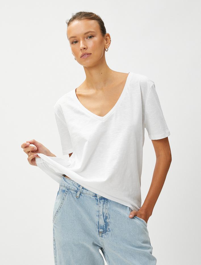  Pamuklu Basic Tişört V Yaka
