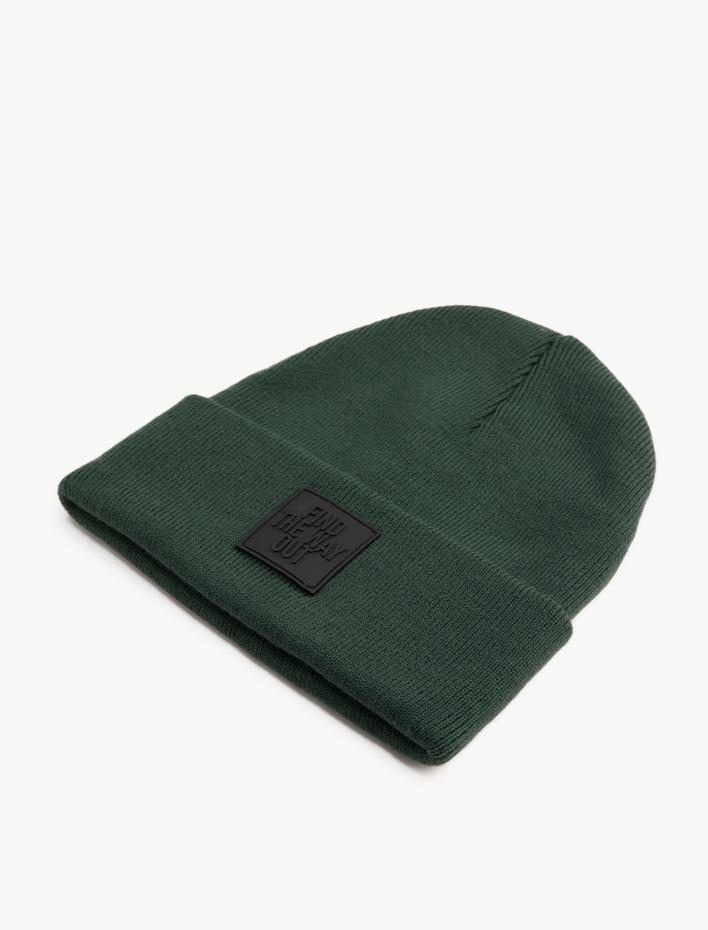 Erkek Katlı Bere Slogan Baskılı Etiket Detaylı