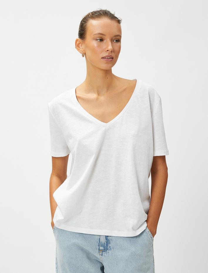  Pamuklu Basic Tişört V Yaka