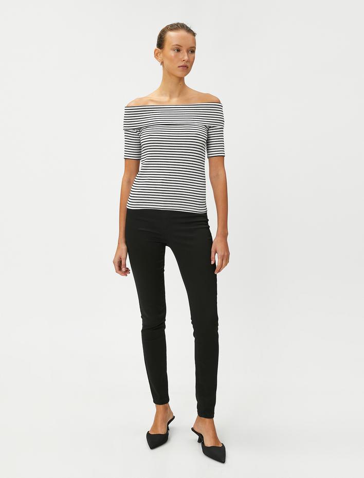  Omzu Açık Tişört Kısa Kollu Dar Kesim